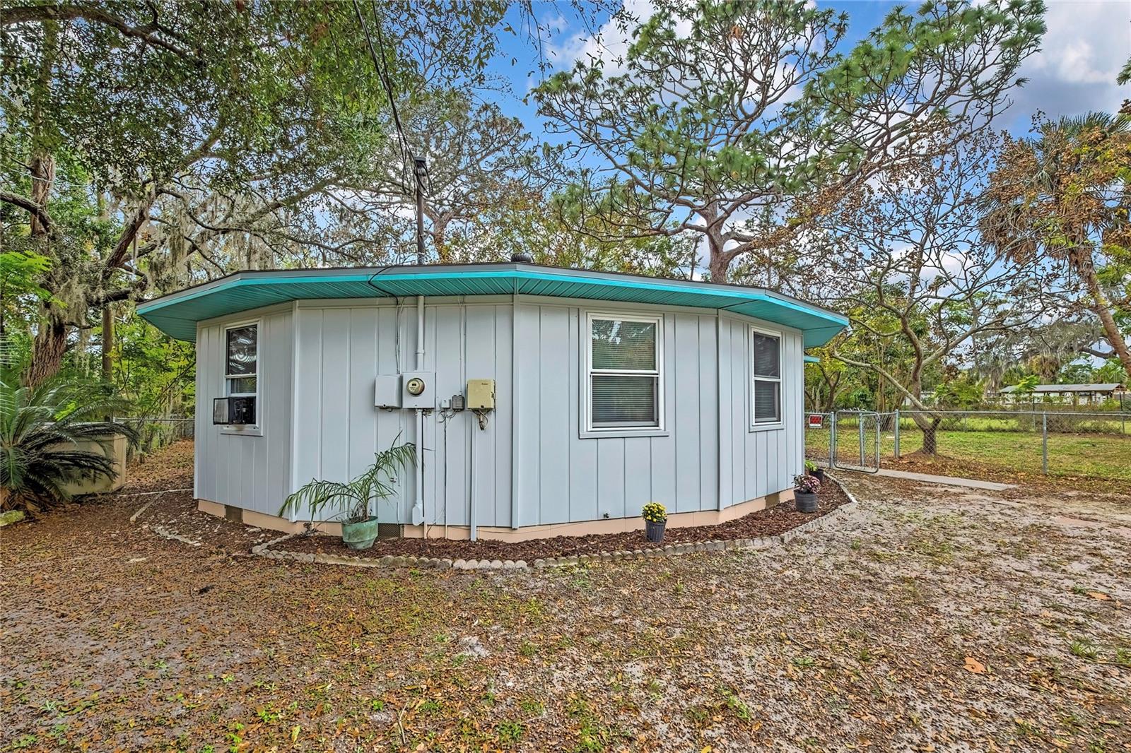 GULF SIDE ESTATES - Residential