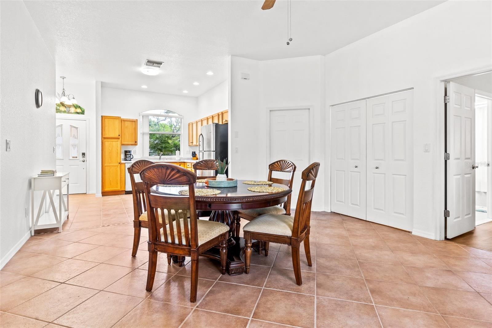 SUN HEIGHTS - Residential Lease
