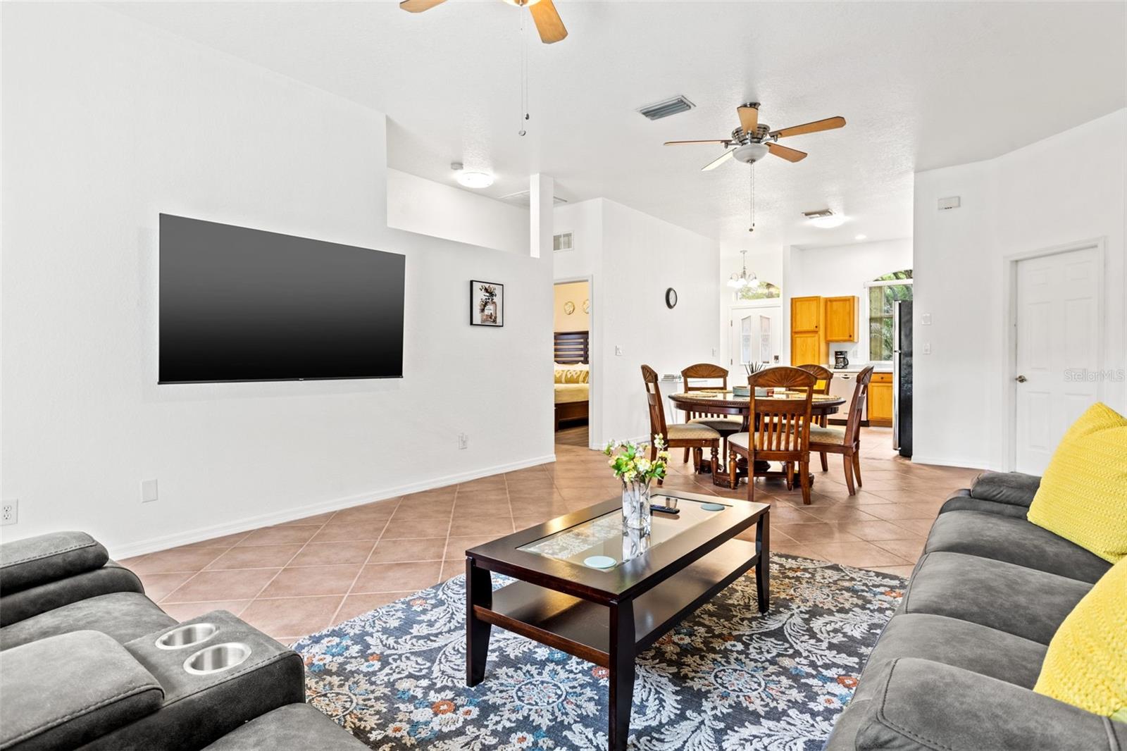 SUN HEIGHTS - Residential Lease