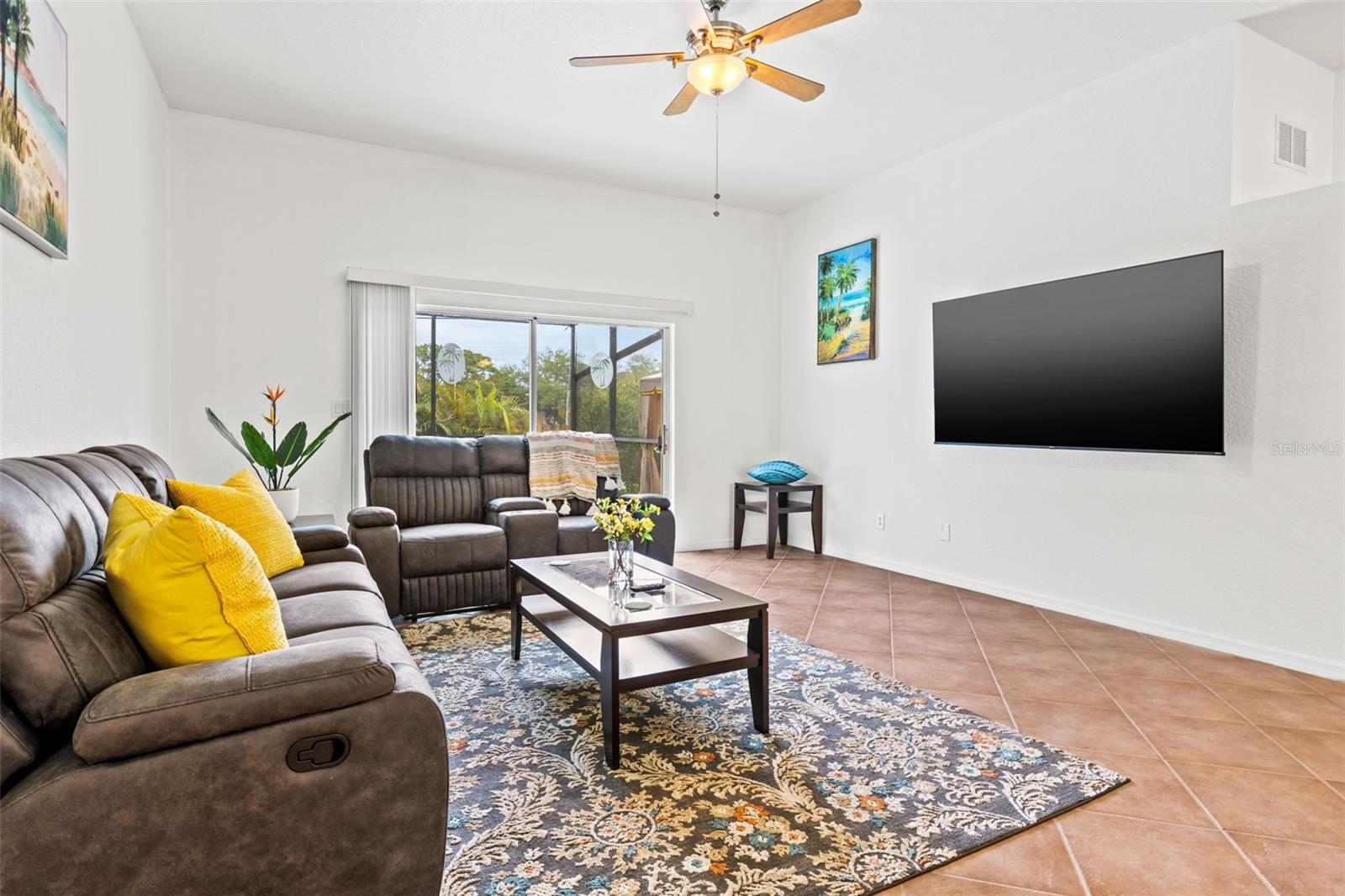 SUN HEIGHTS - Residential Lease