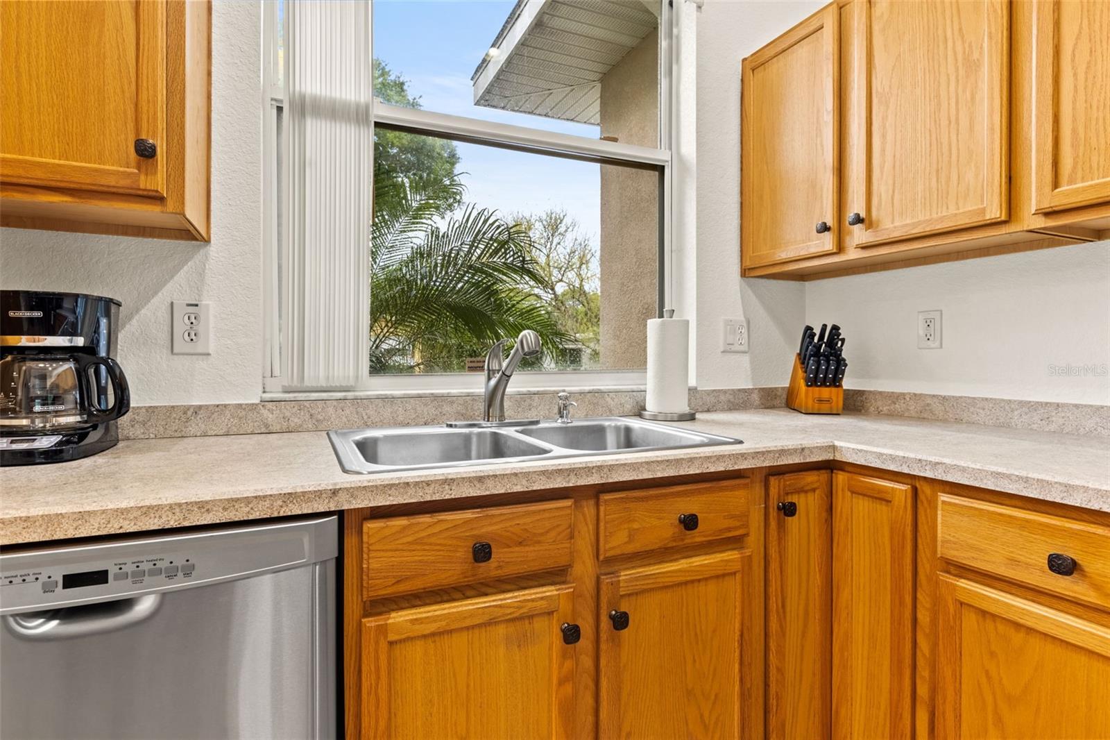 SUN HEIGHTS - Residential Lease