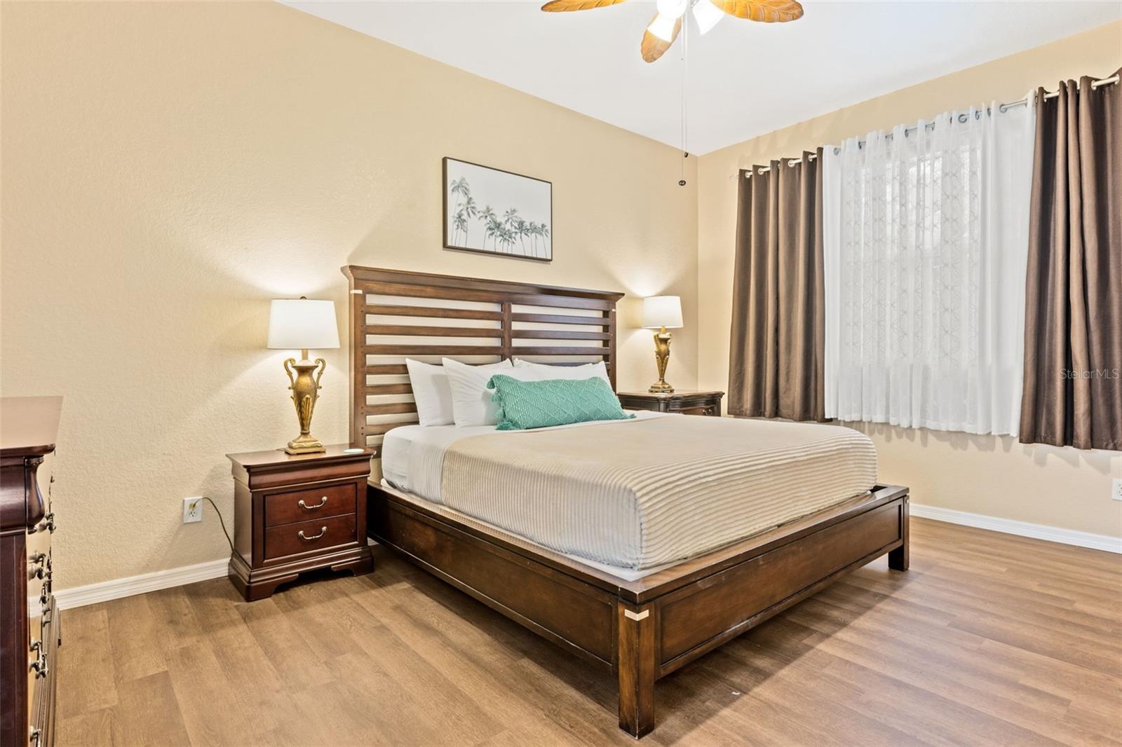 SUN HEIGHTS - Residential Lease