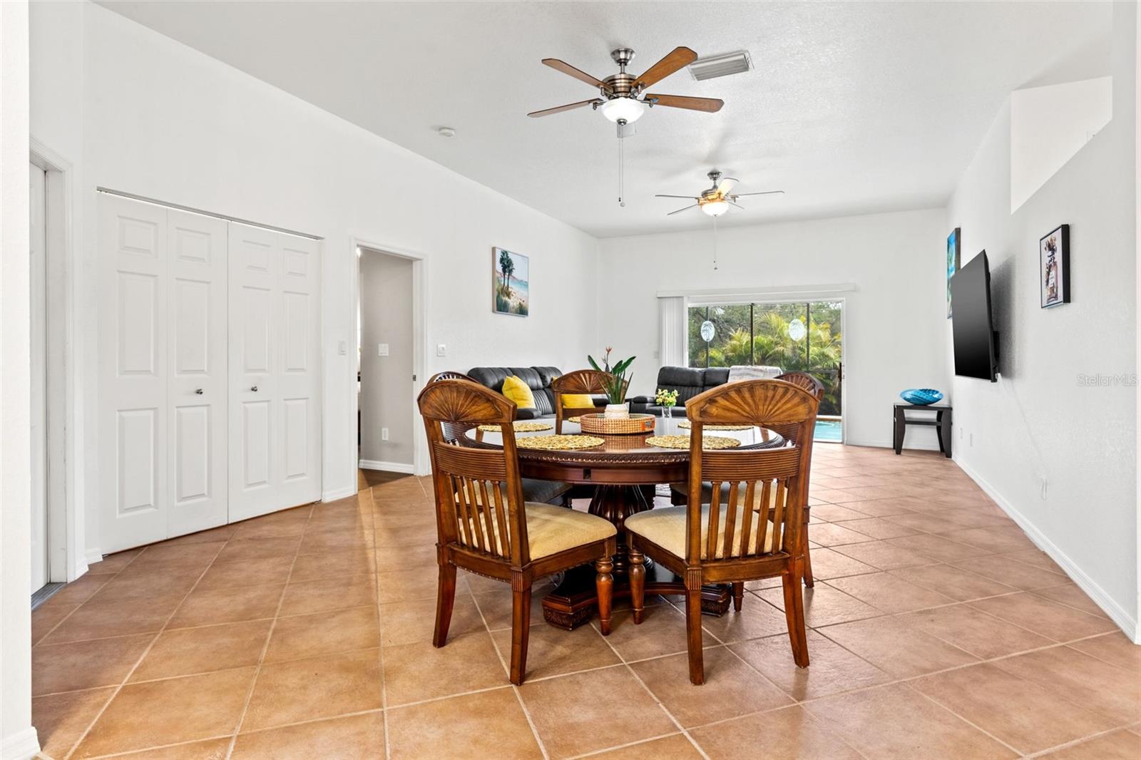 SUN HEIGHTS - Residential Lease