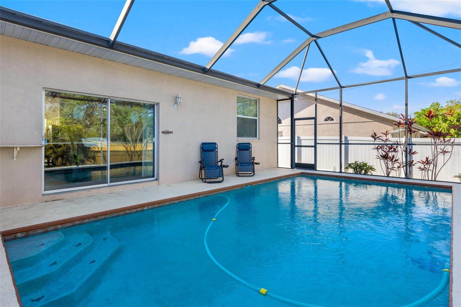 SUN HEIGHTS - Residential Lease