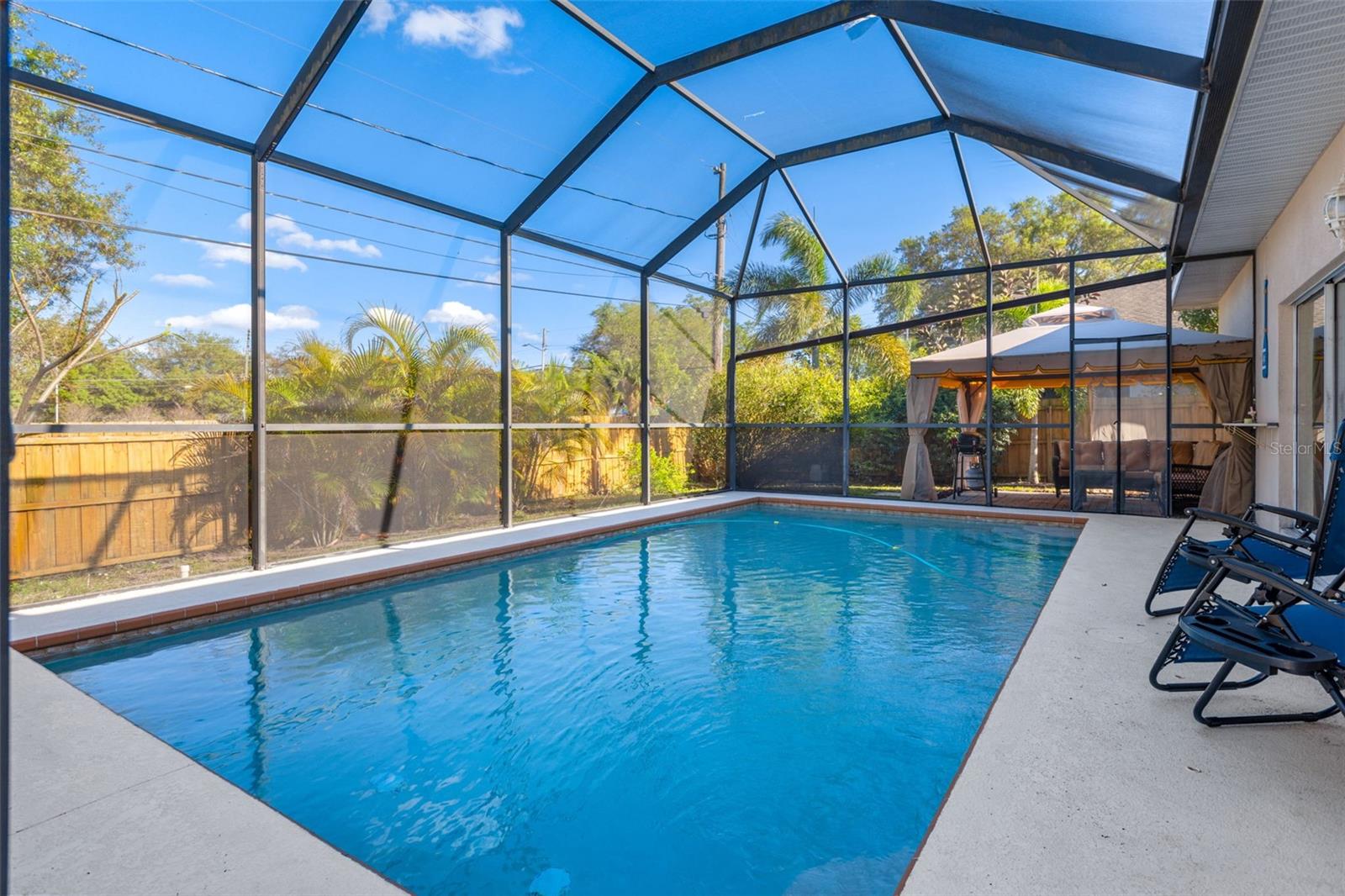 SUN HEIGHTS - Residential Lease