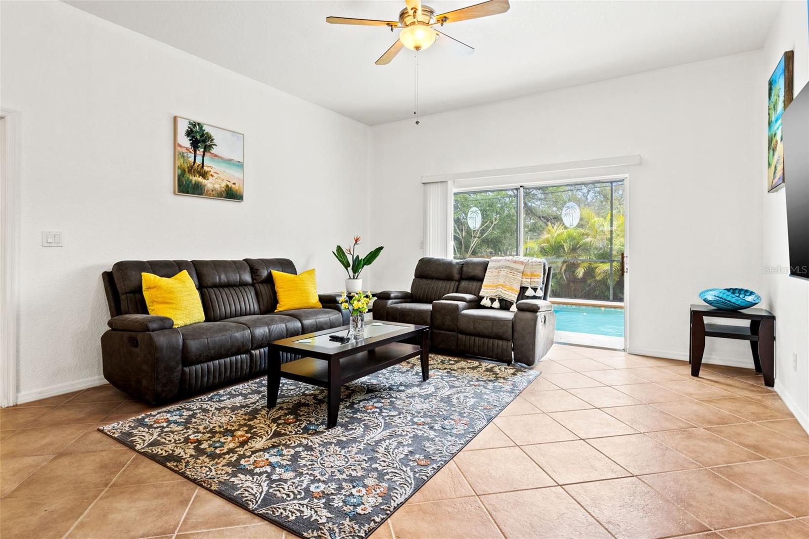 SUN HEIGHTS - Residential Lease