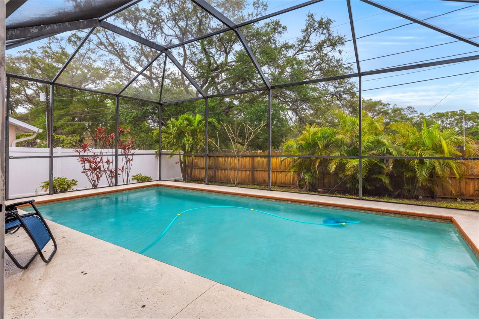 SUN HEIGHTS - Residential Lease
