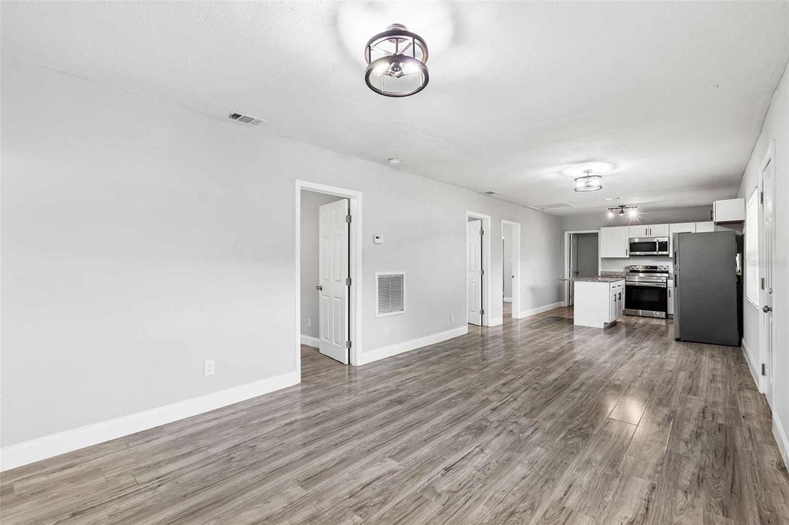 SULPHUR SPGS ADD - Residential