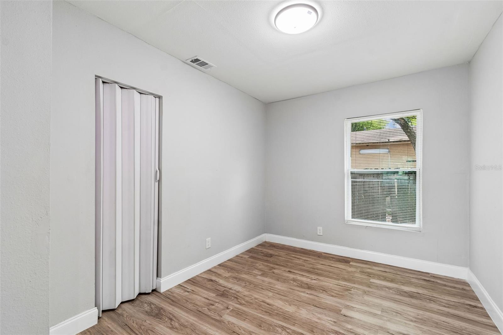 SULPHUR SPGS ADD - Residential