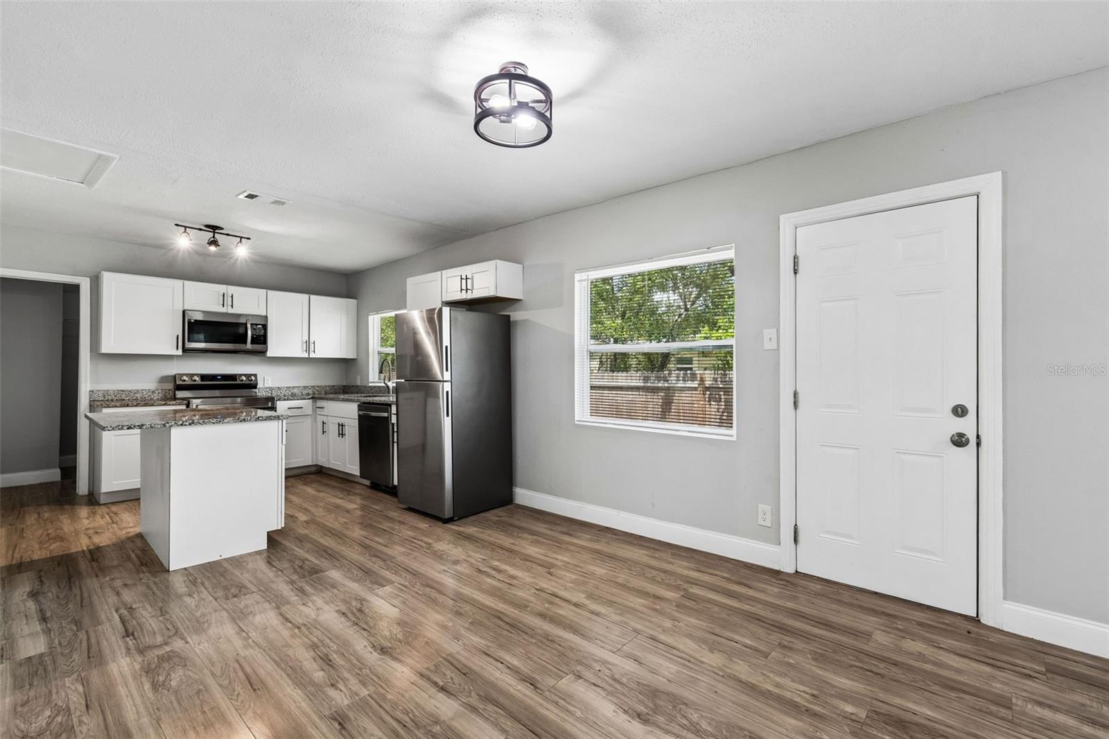 SULPHUR SPGS ADD - Residential