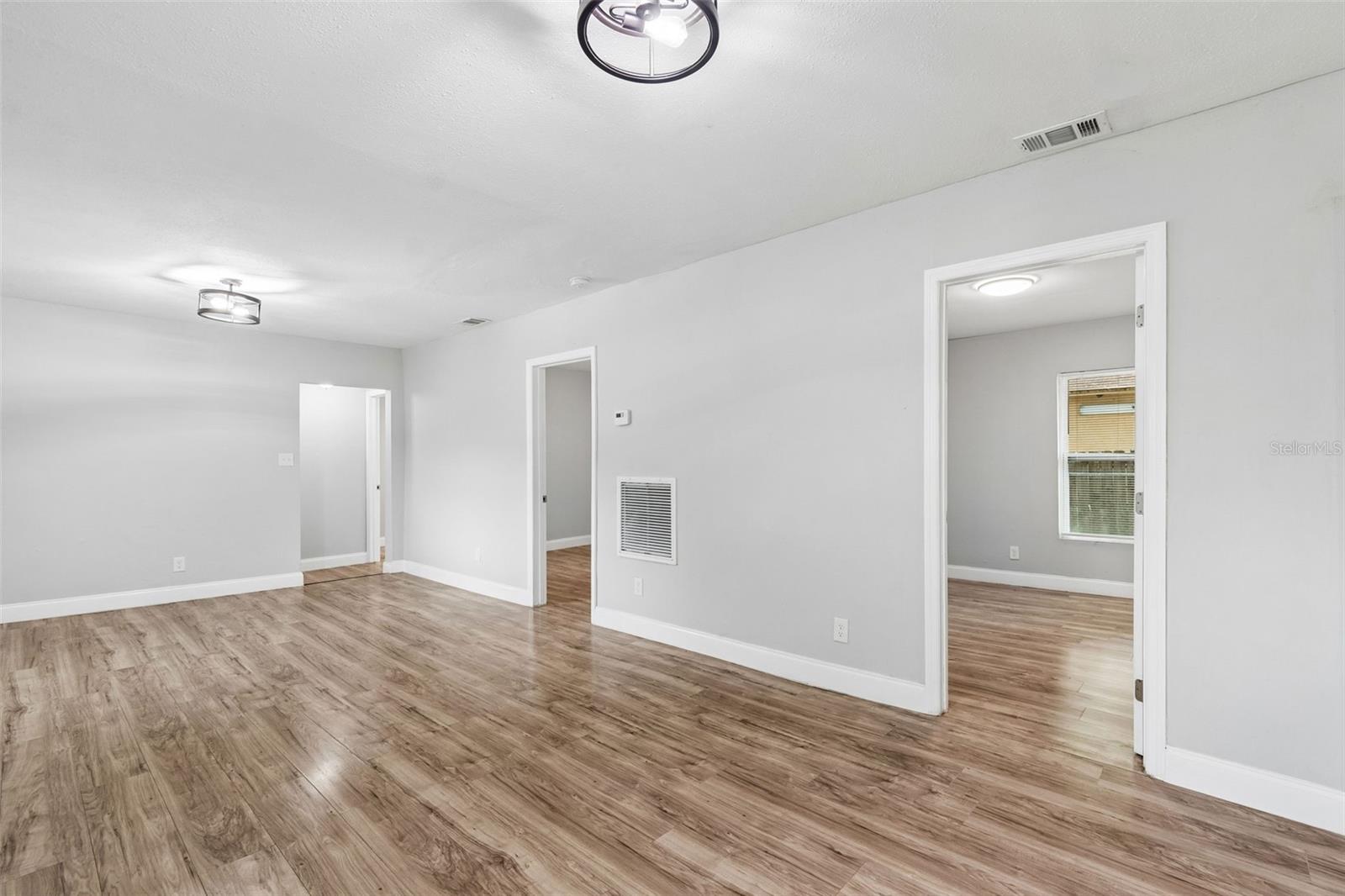 SULPHUR SPGS ADD - Residential