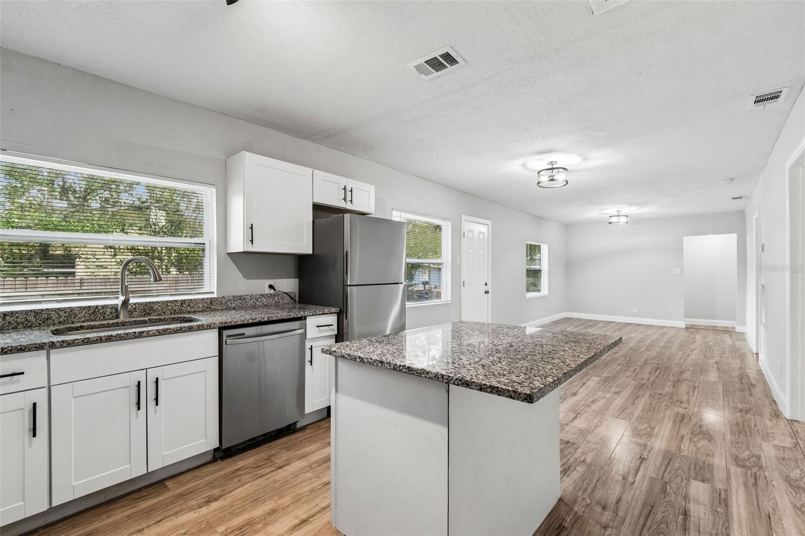 SULPHUR SPGS ADD - Residential