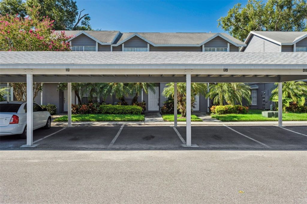 Photo of 3414 Arbor Oaks Court, Tampa, FL 33614 (MLS # TB8419319)