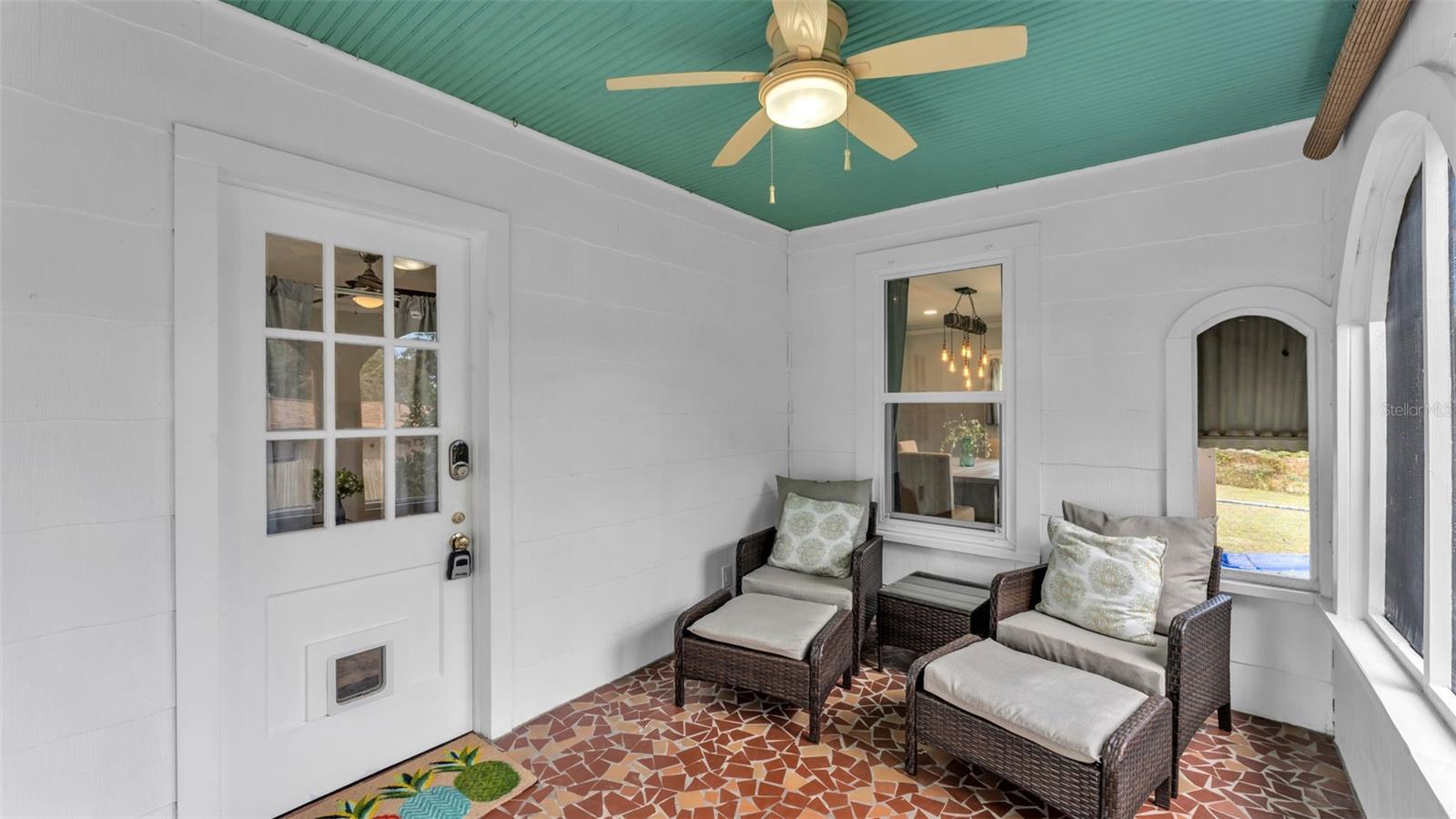 TROPICAL GARDENS - Residential