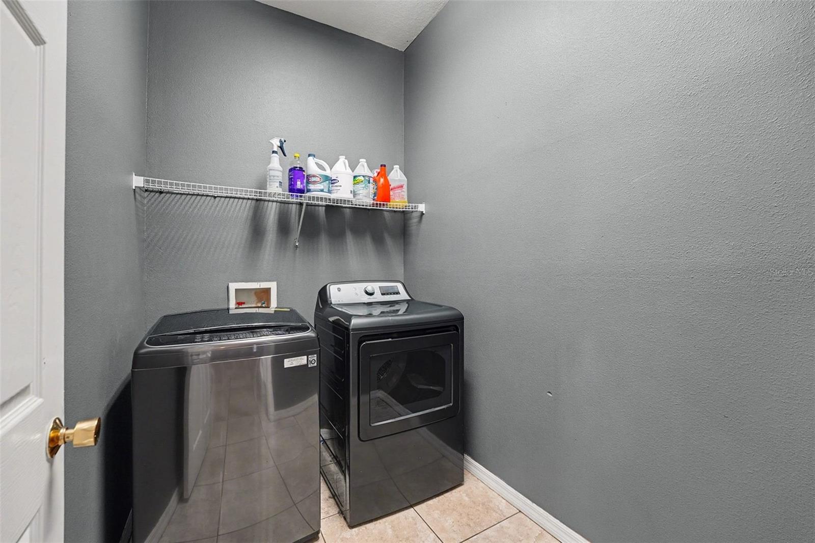 ALAMANDA - Residential