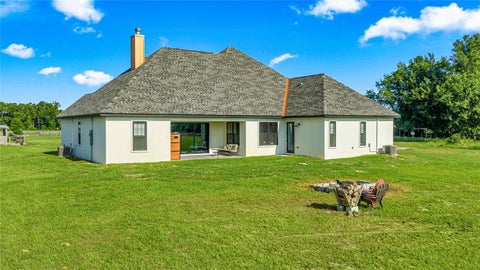 Tiny photo for 9755 SE 58th Avenue, Belleview, FL 34420 (MLS # OM729361)