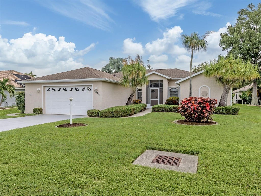 Photo of 5839 Mckinley Road, Venice, FL 34293 (MLS # N6146098)