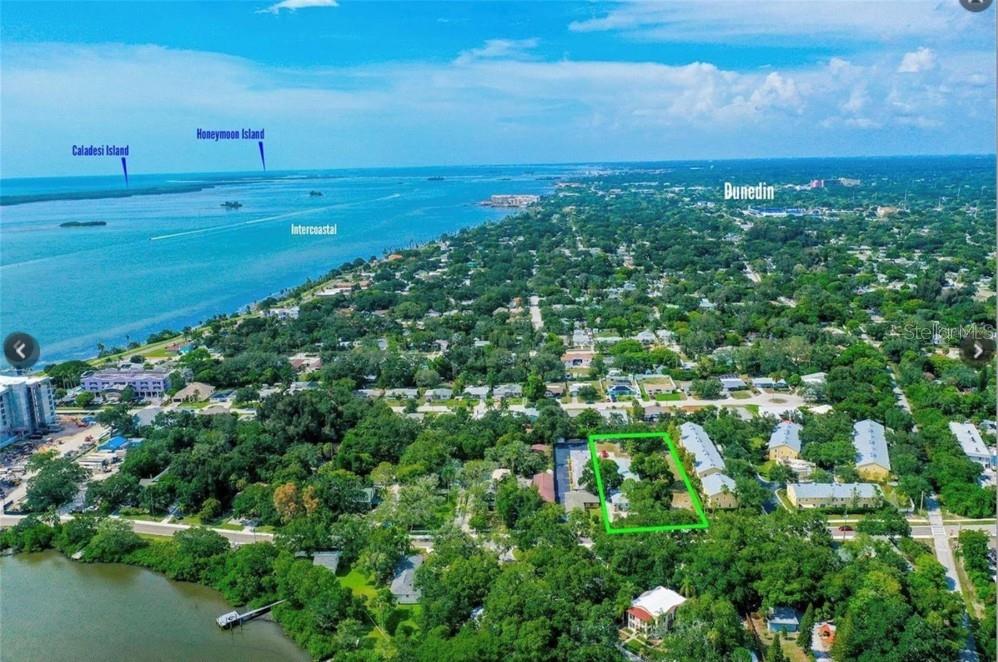 1102 SUNSET POINT ROAD
