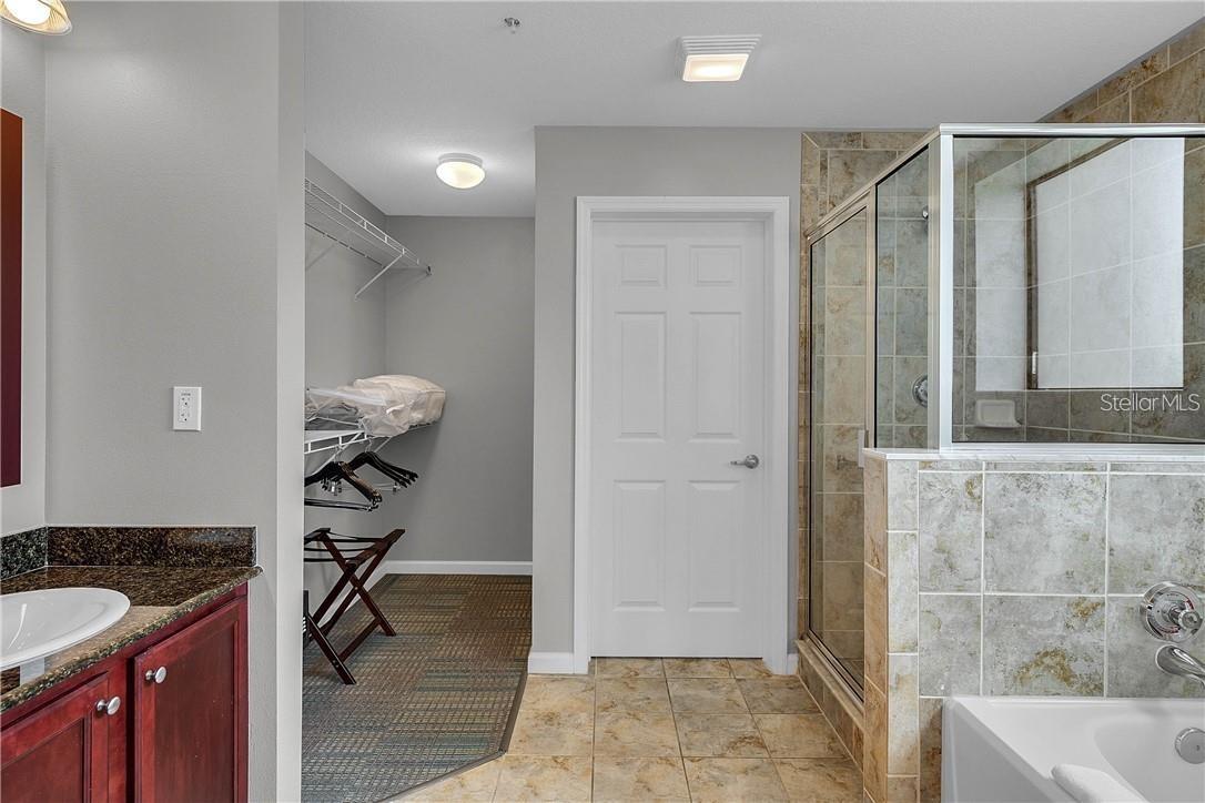 GROVE RESIDENCE & SPA HOTEL CONDO II - Residential