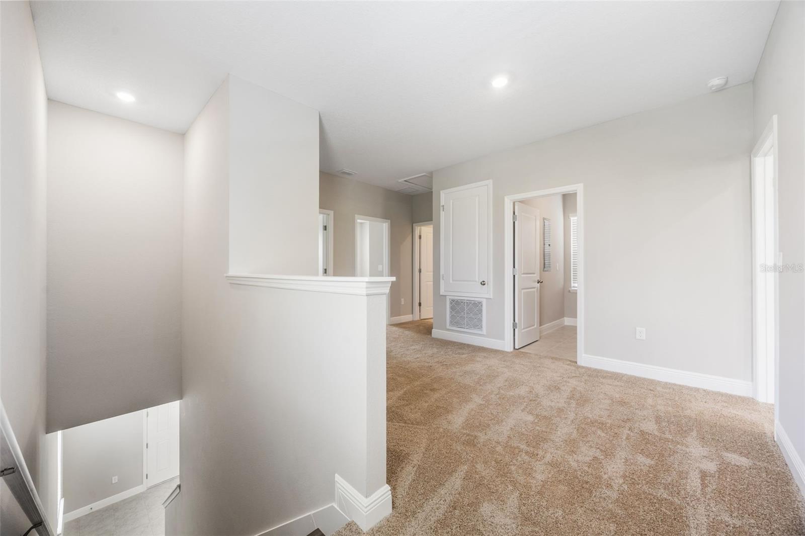 SERENADE AT OVATION - Residential Lease