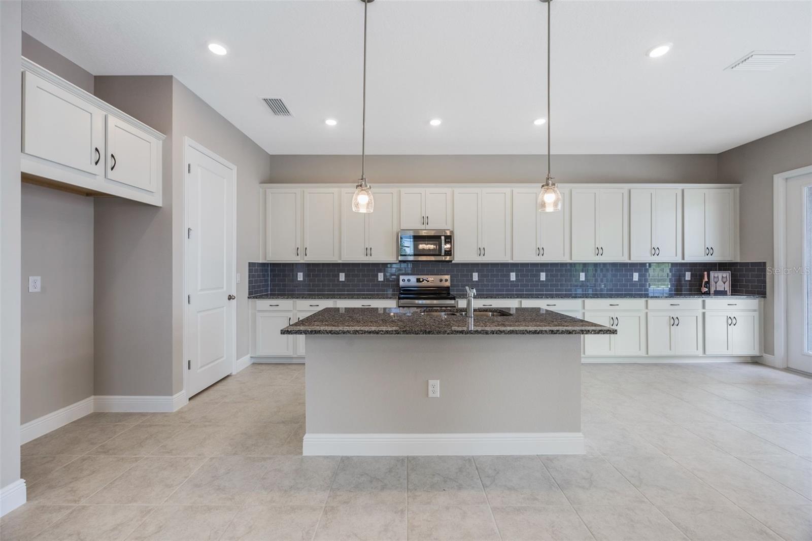 SERENADE AT OVATION - Residential Lease