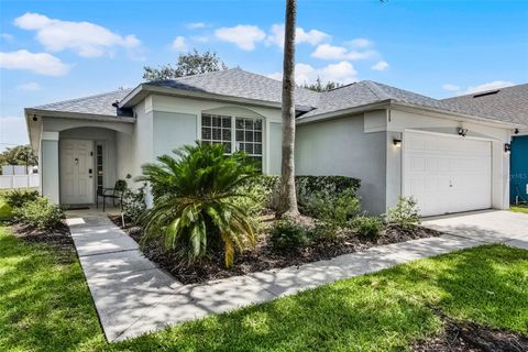 339 HOLBORN LOOP DAVENPORT FL 33897