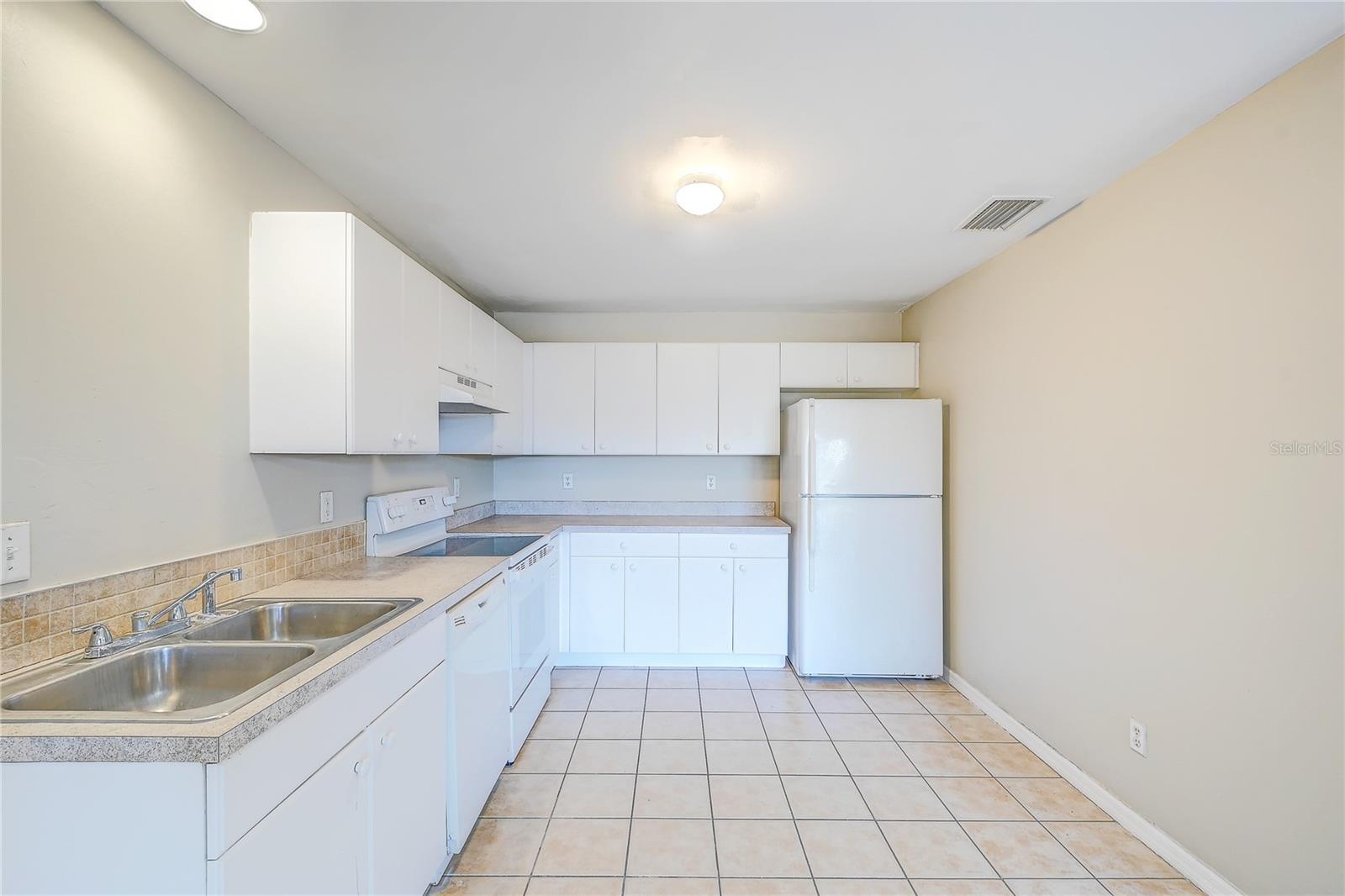 LEHIGH ACRES - Residential Income