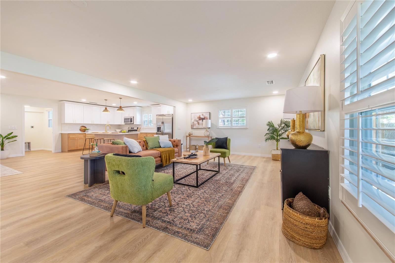 LAKEWOOD ESTATES - Residential