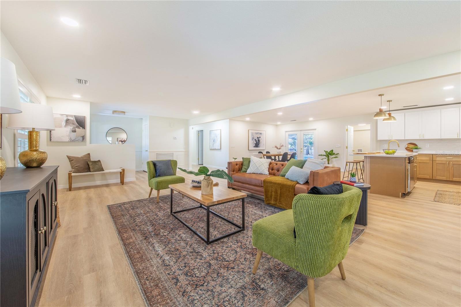 1628 LAKEWOOD DRIVE S