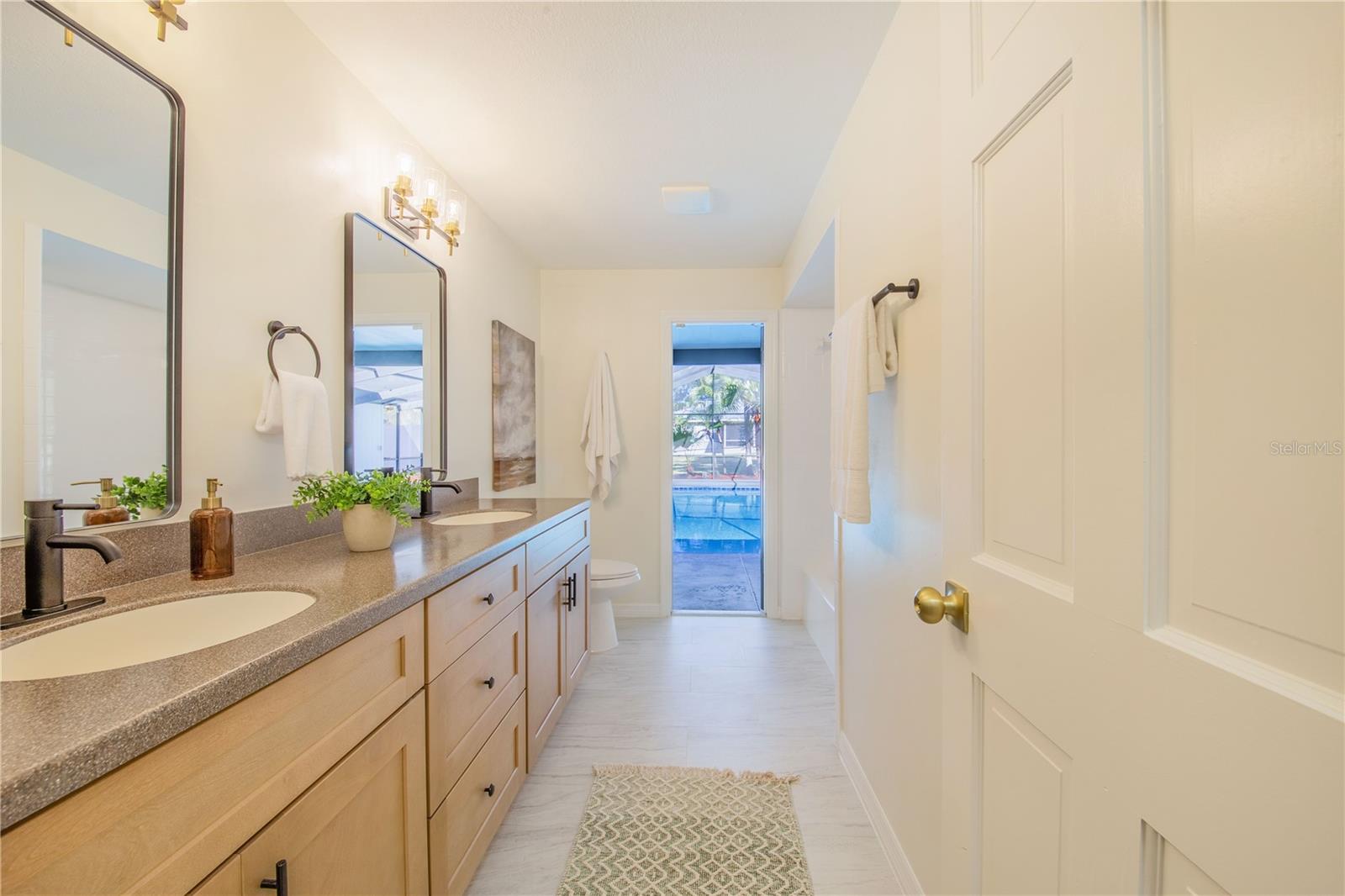 LAKEWOOD ESTATES - Residential