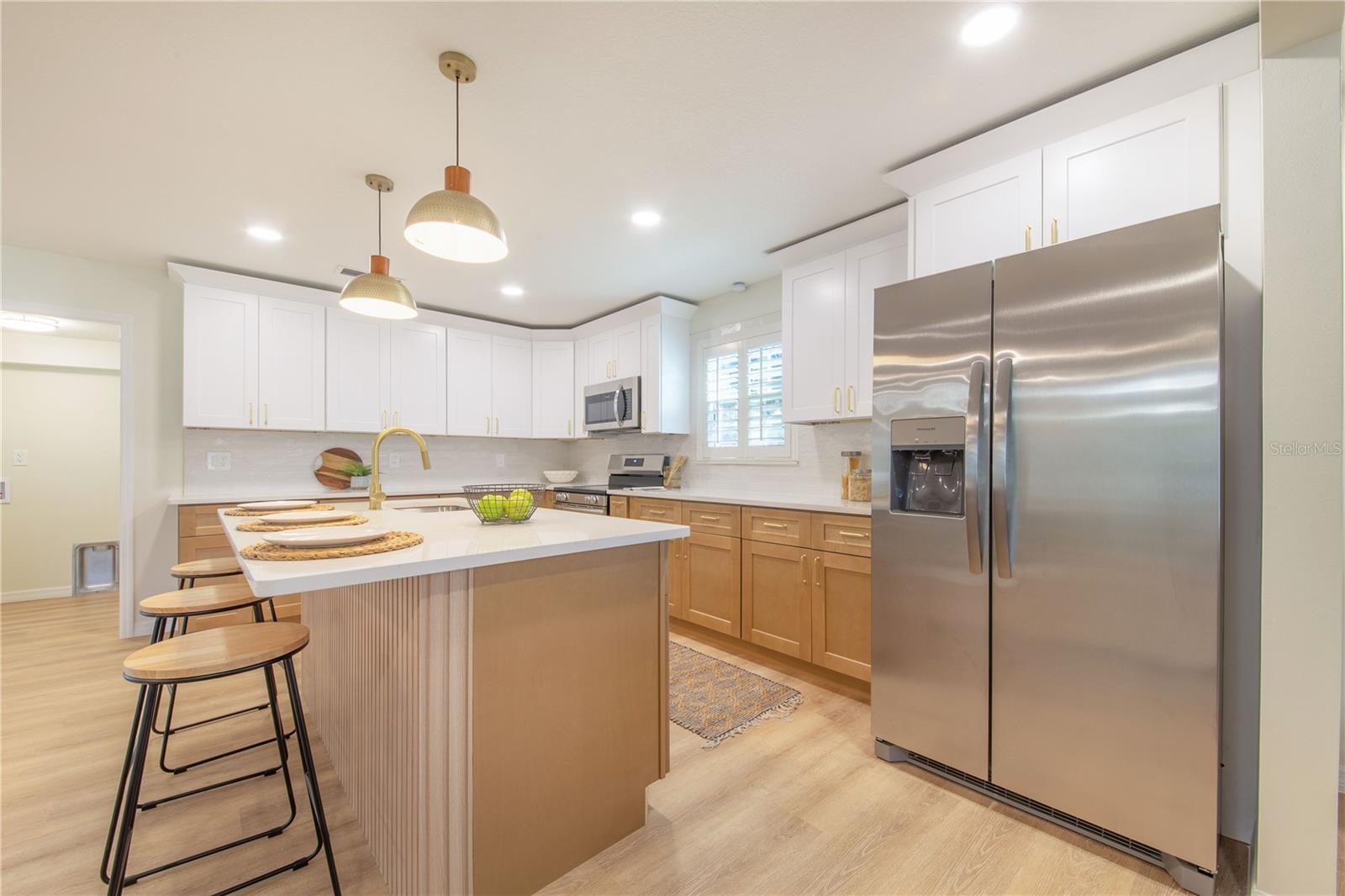 LAKEWOOD ESTATES - Residential