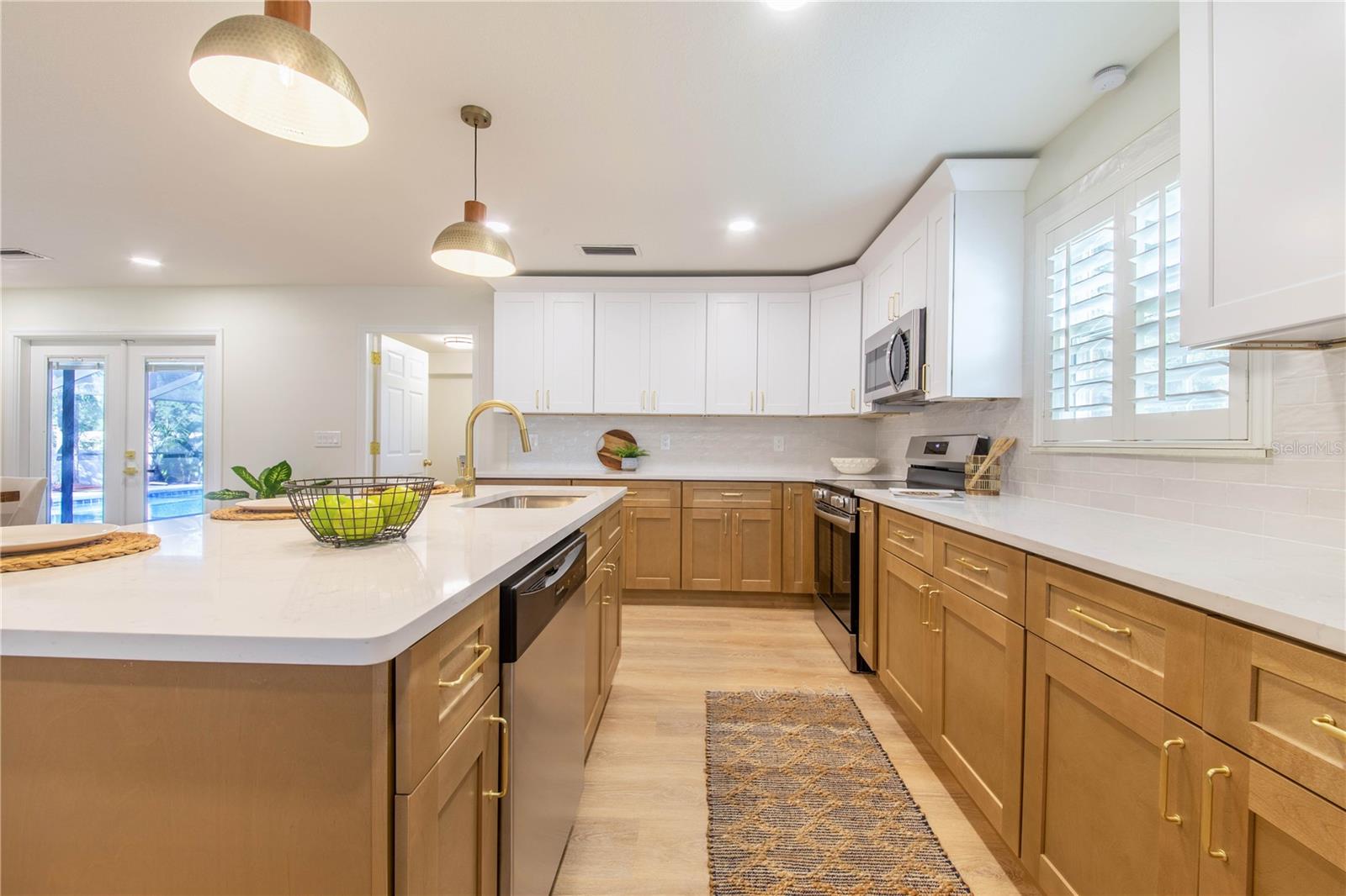 LAKEWOOD ESTATES - Residential