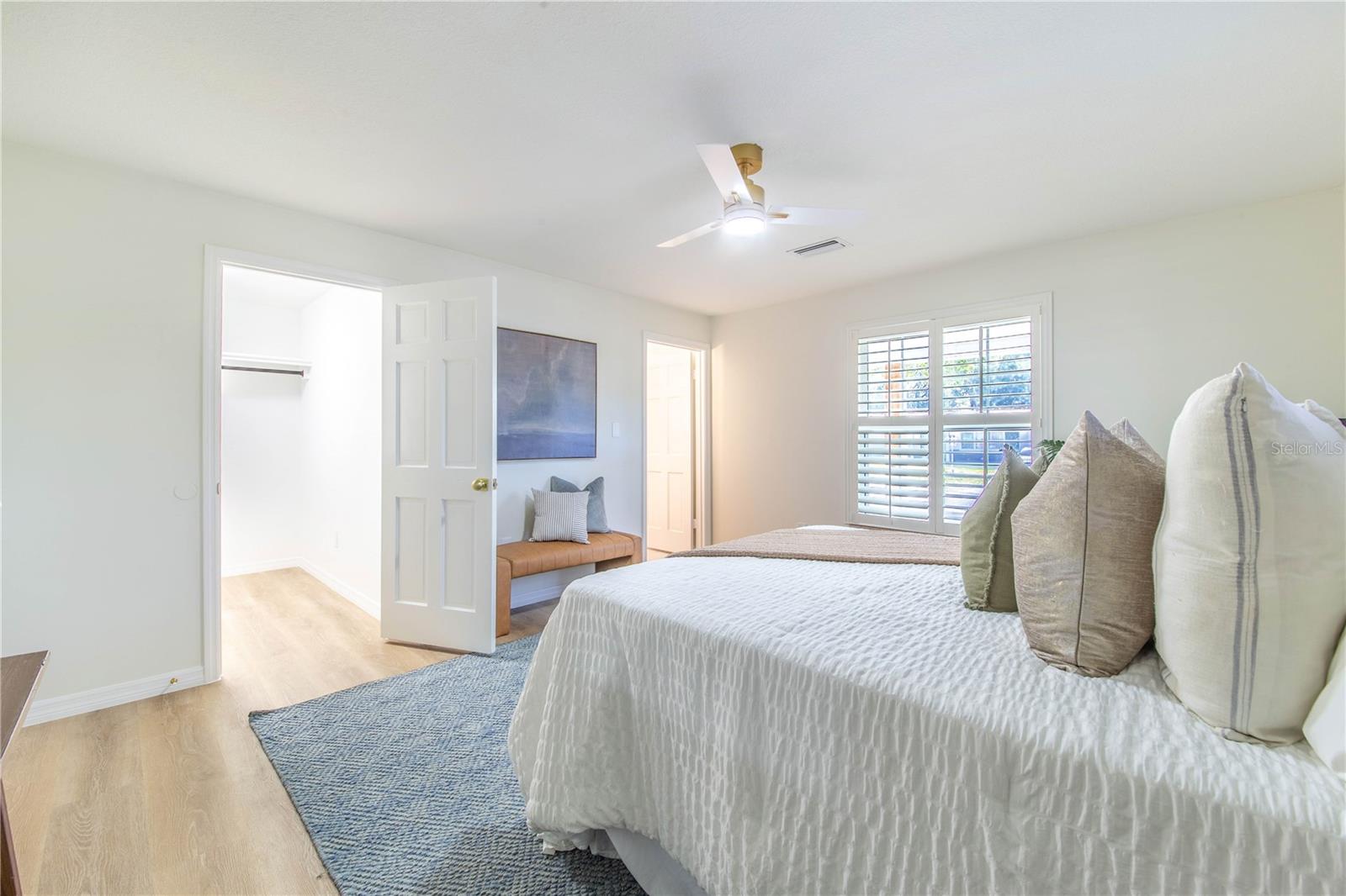 LAKEWOOD ESTATES - Residential