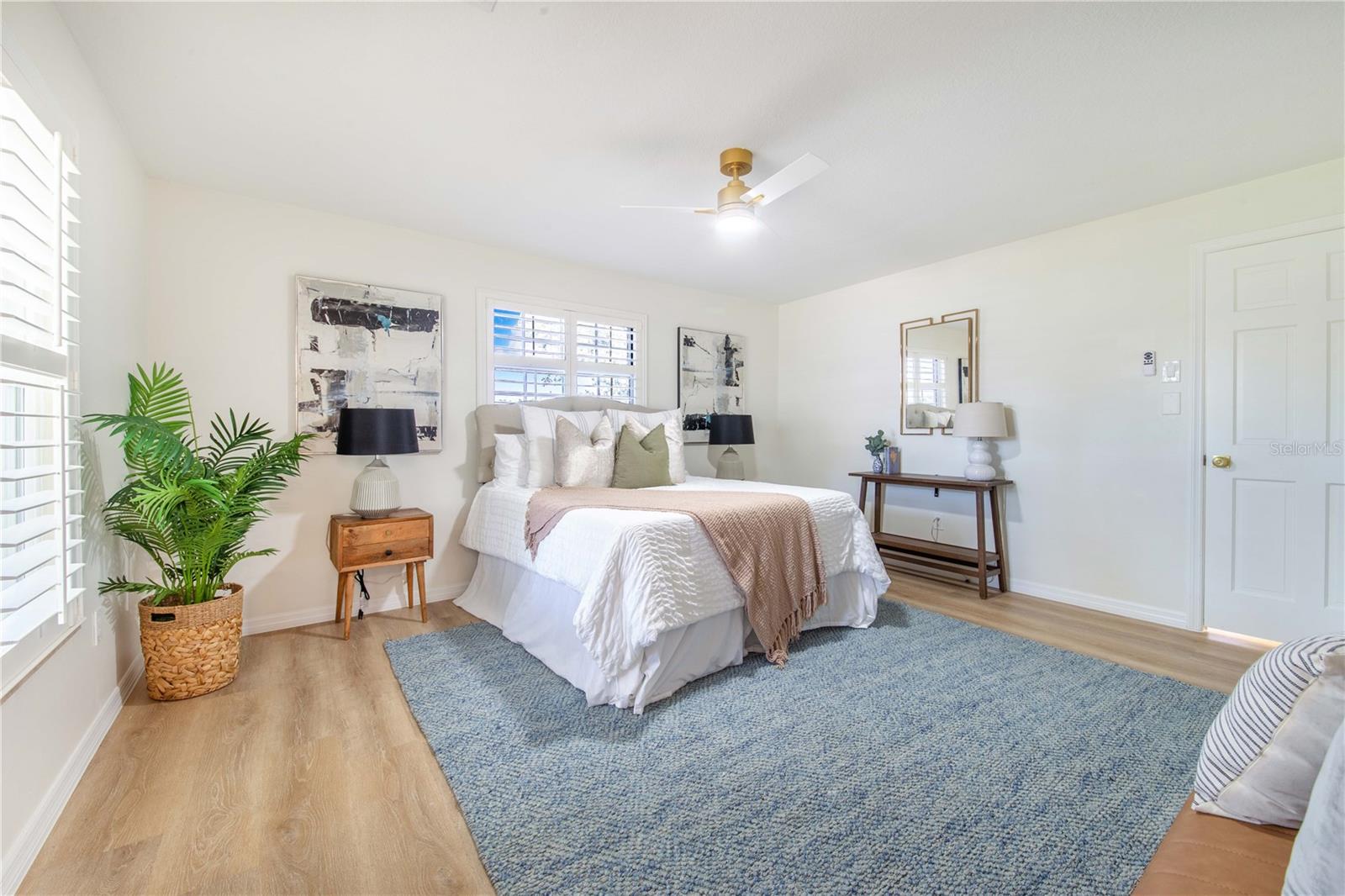 LAKEWOOD ESTATES - Residential