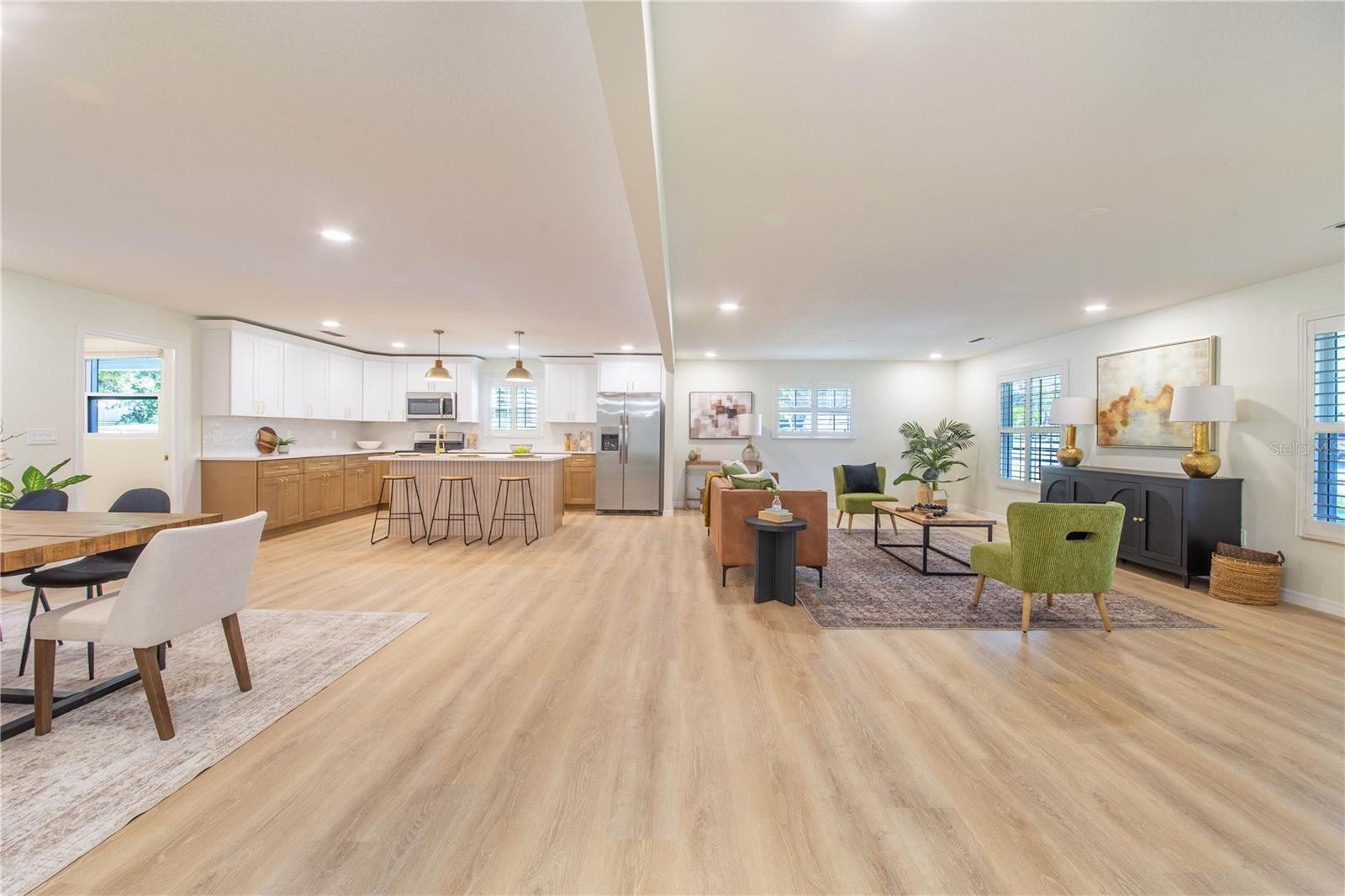 LAKEWOOD ESTATES - Residential