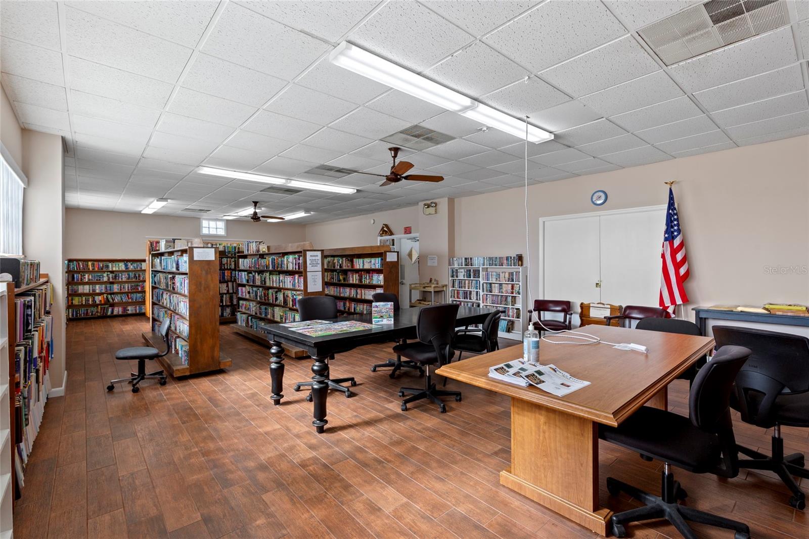 TIDEVUE ESTATES FIRST ADD - Residential