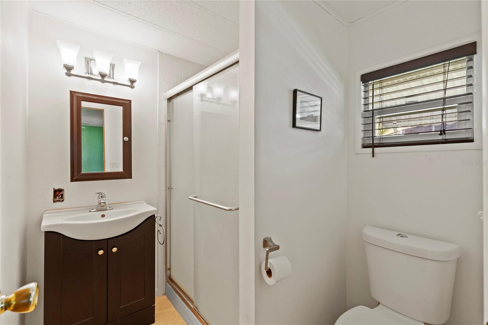 TIDEVUE ESTATES FIRST ADD - Residential