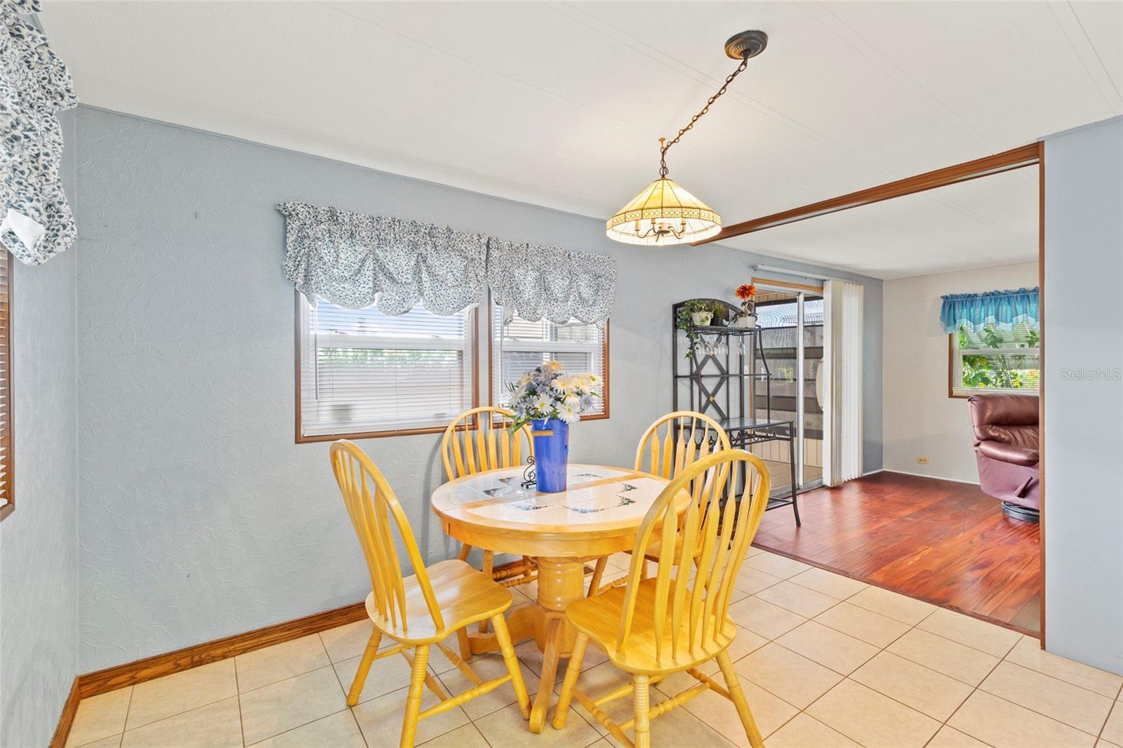 4404 12TH STREET COURT E