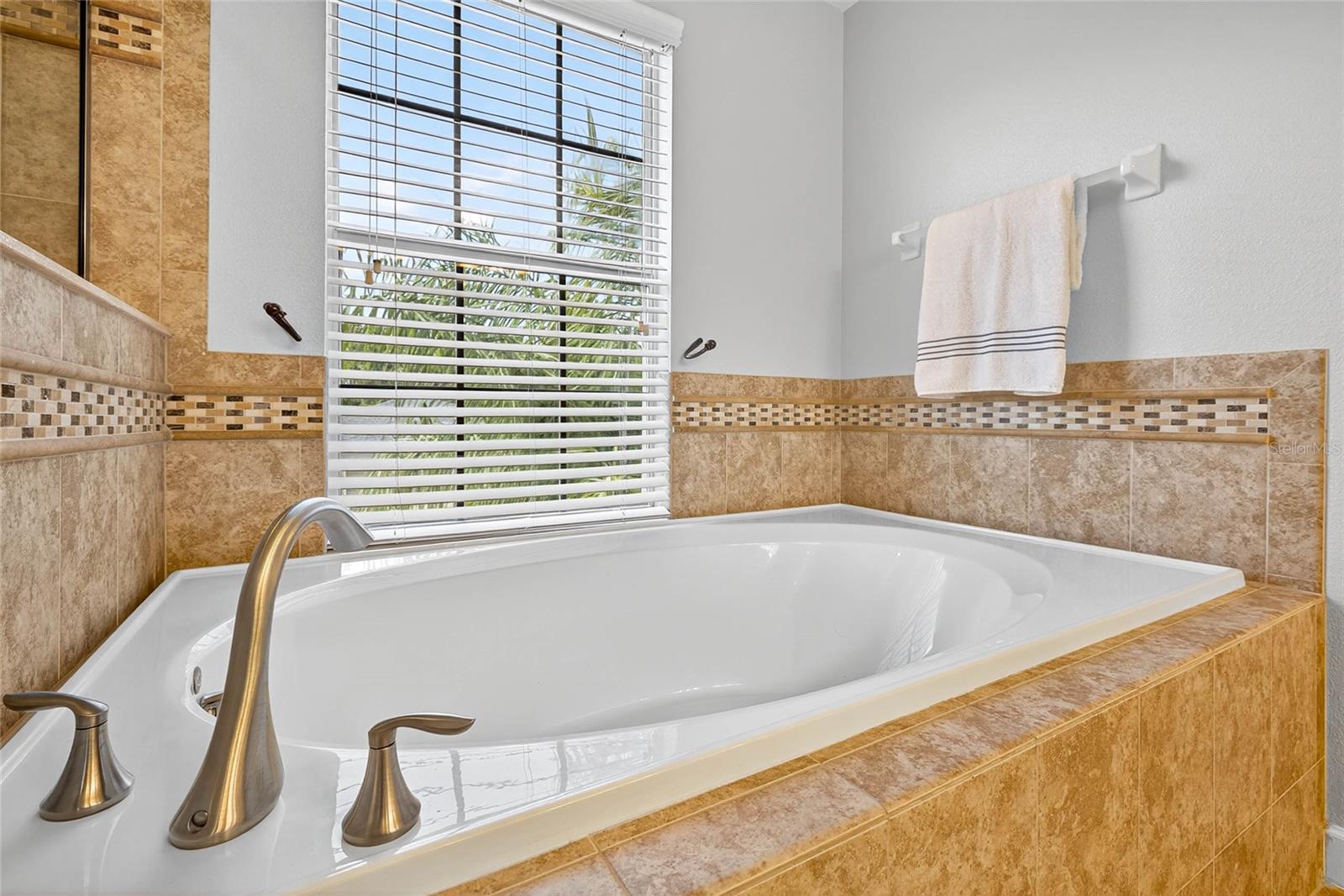 LIVE OAK PRESERVE PH 2A-VILLAG - Residential