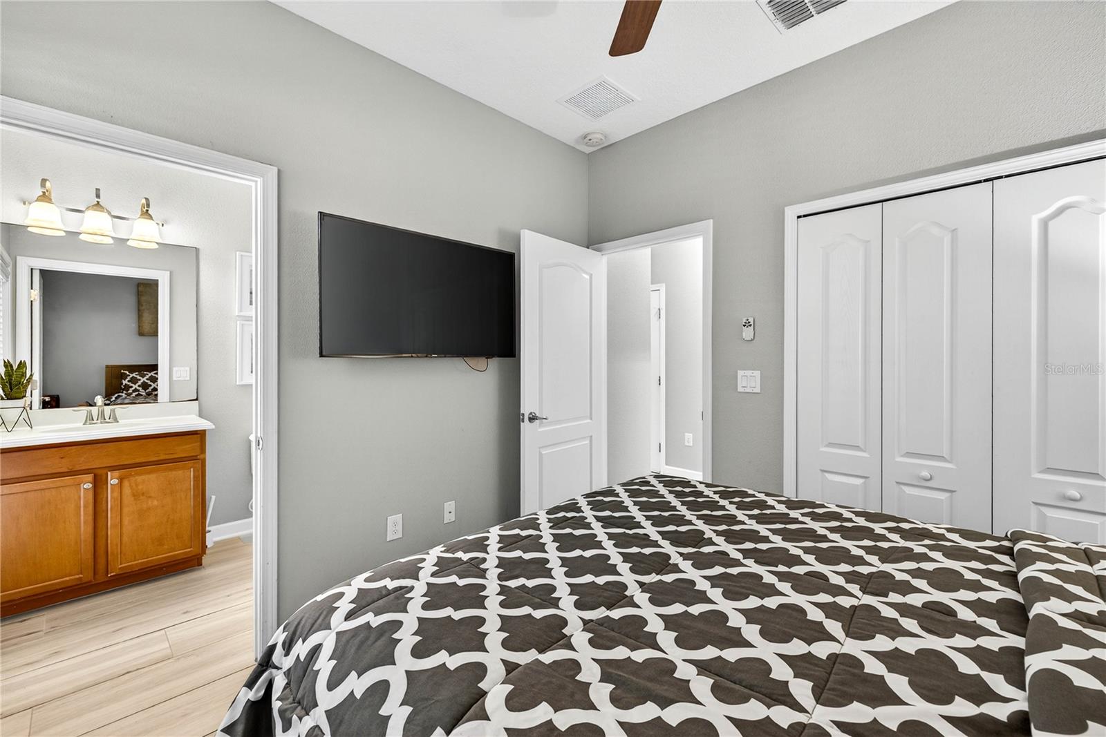 LIVE OAK PRESERVE PH 2A-VILLAG - Residential