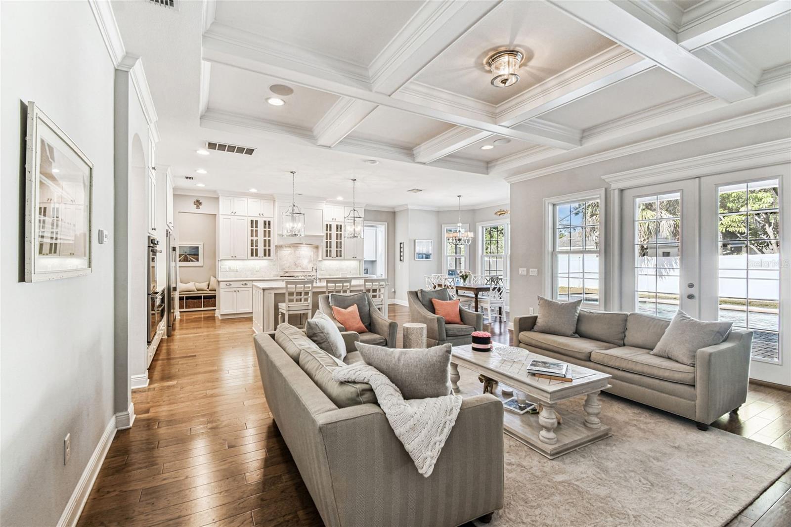 MARYLAND MANOR 2ND UNIT - Residential