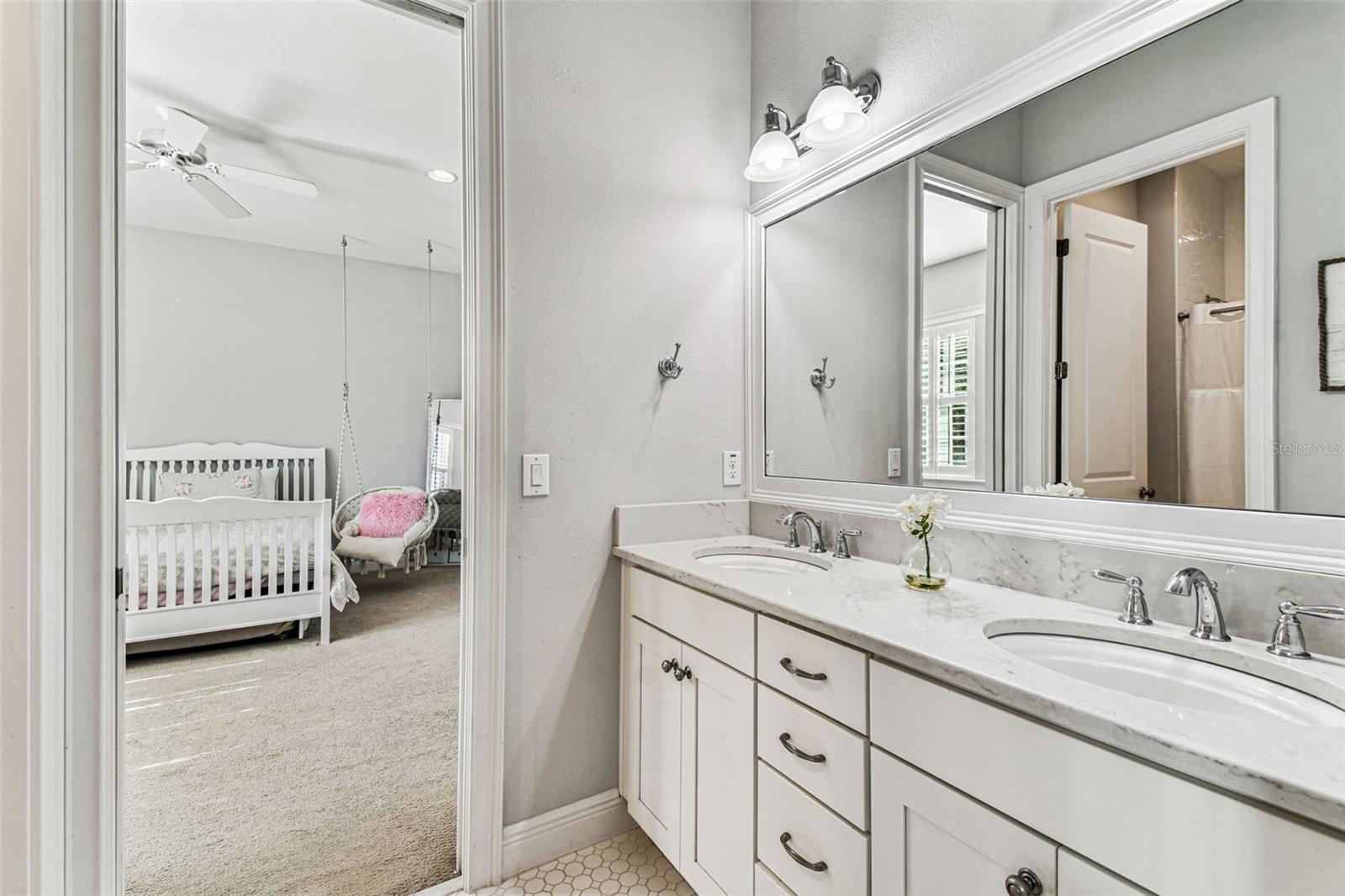 MARYLAND MANOR 2ND UNIT - Residential