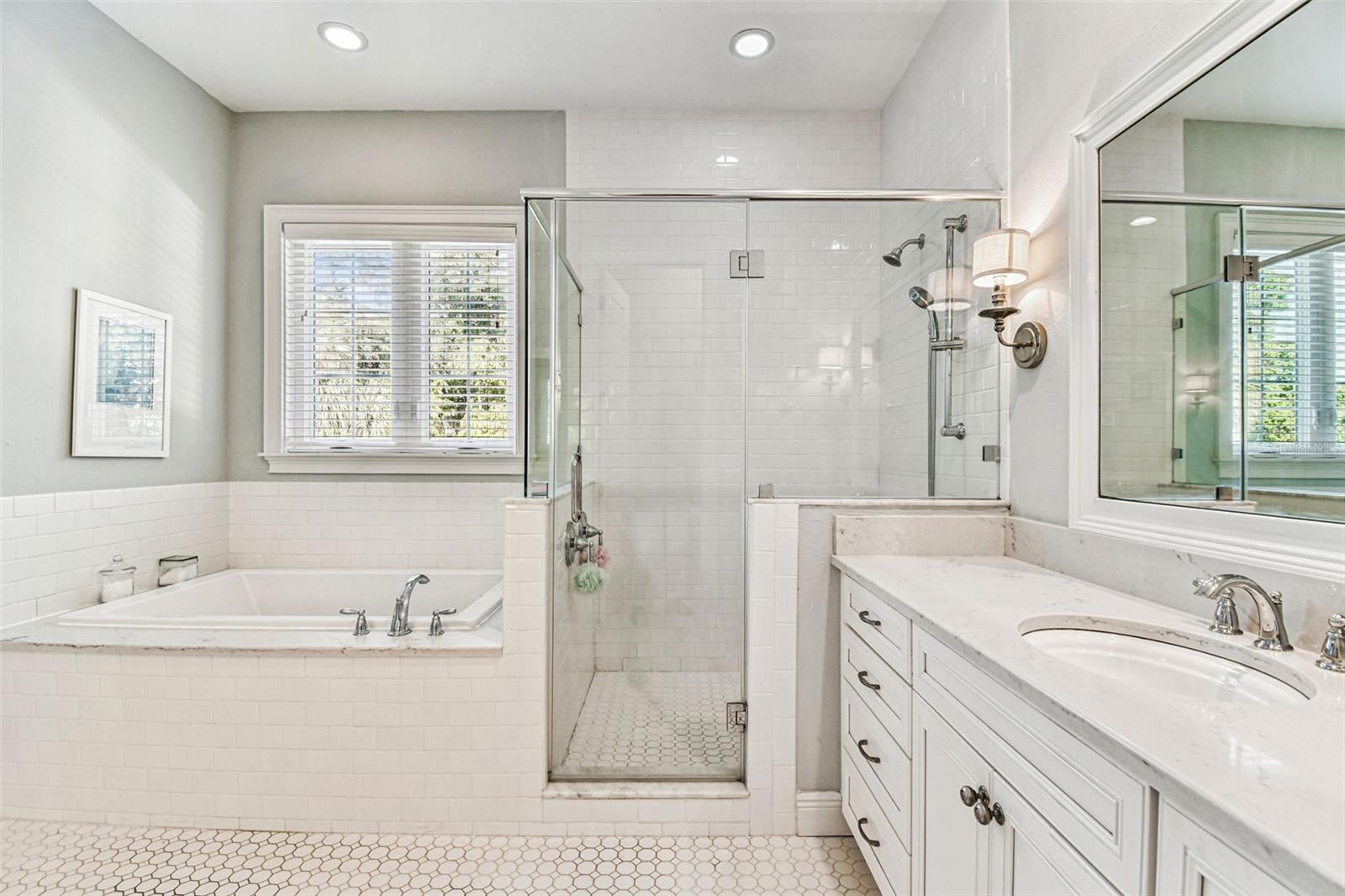 MARYLAND MANOR 2ND UNIT - Residential