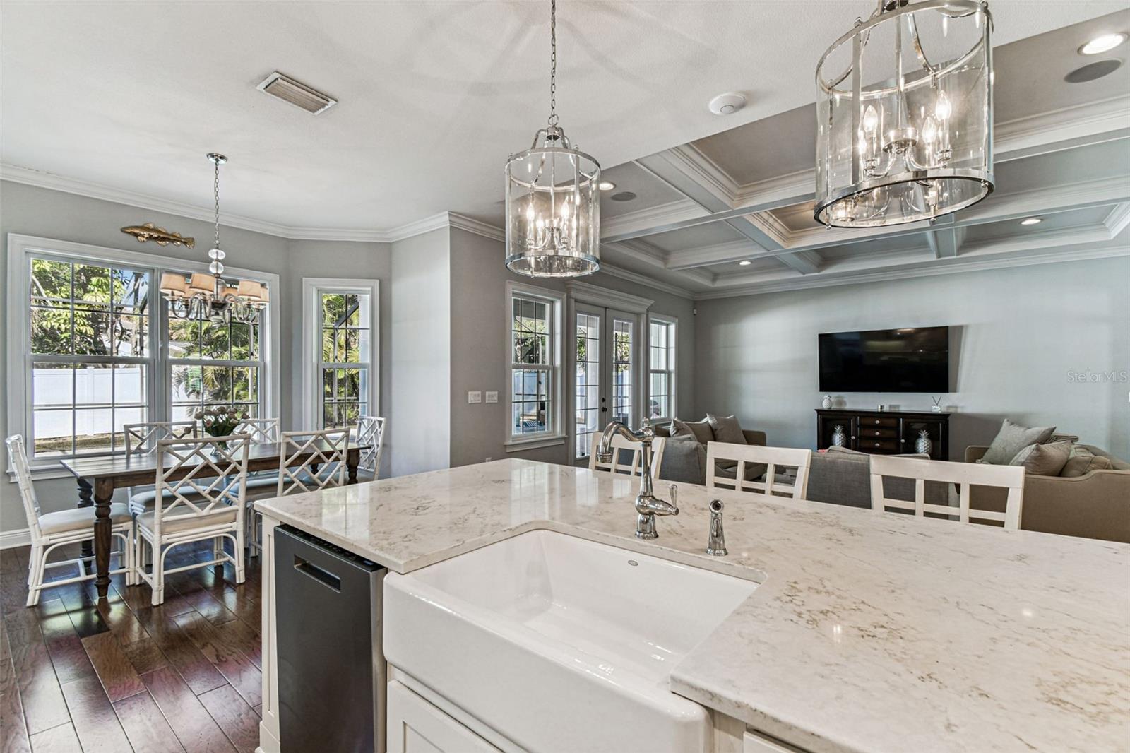 MARYLAND MANOR 2ND UNIT - Residential