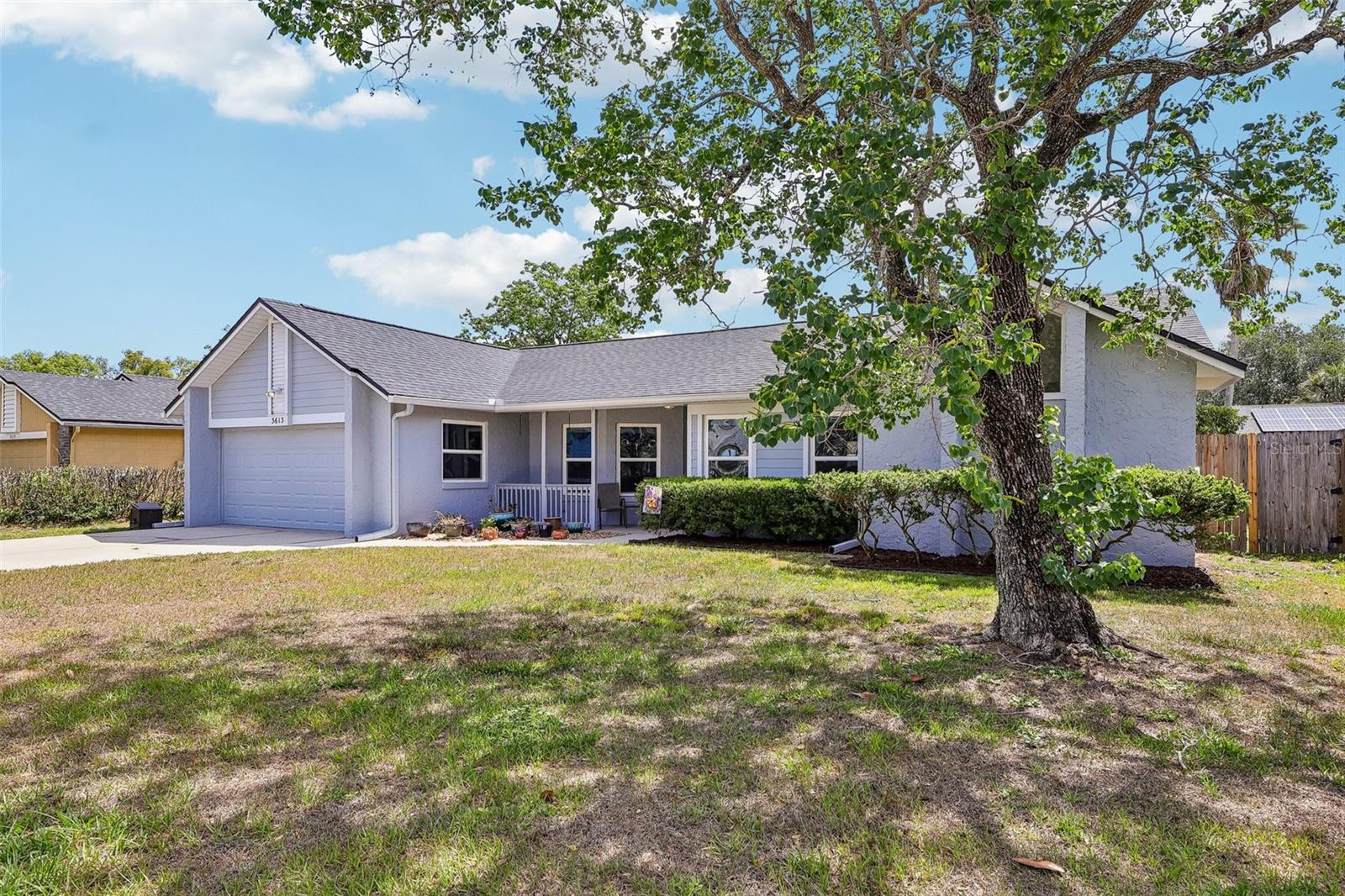 HUNTERS TRACE - Residential