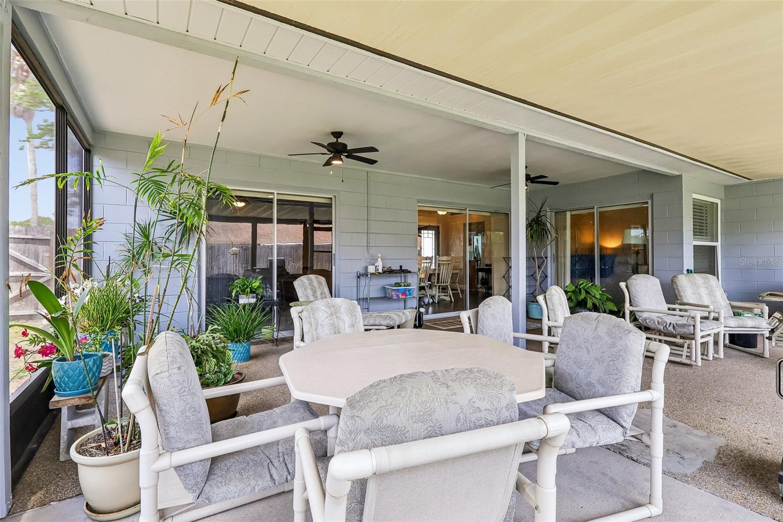 HUNTERS TRACE - Residential