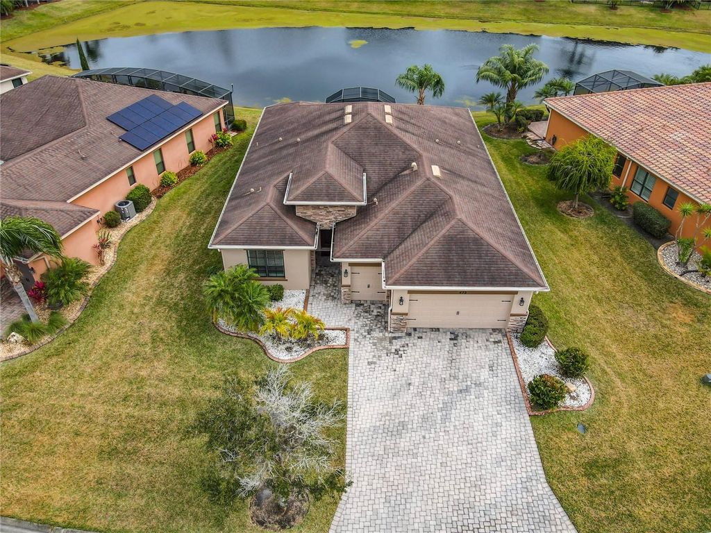 Photo of 472 Villa Park Road, Kissimmee, FL 34759 (MLS # S5142791)