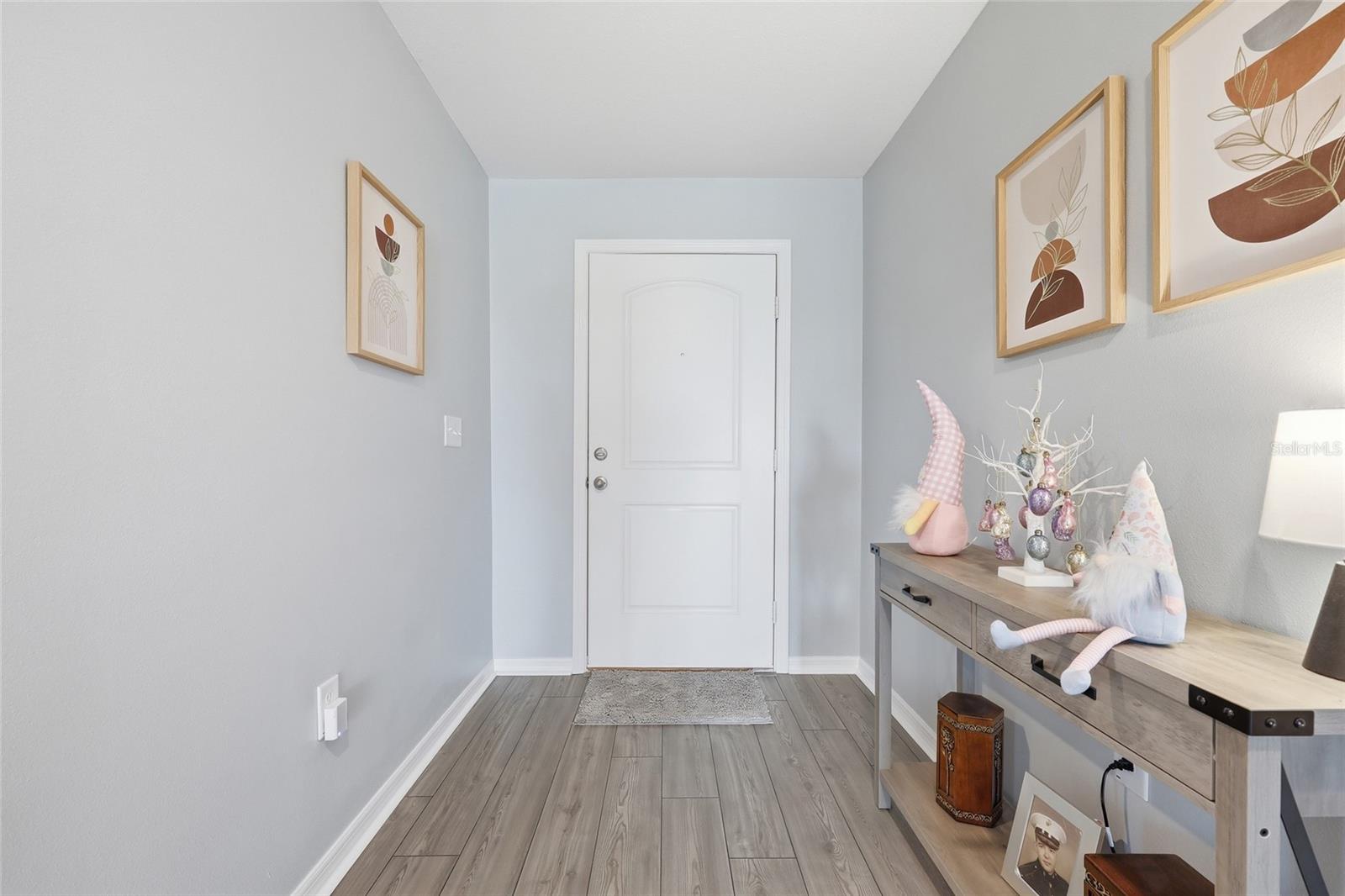 RIDGE/SWAN LAKE - Residential