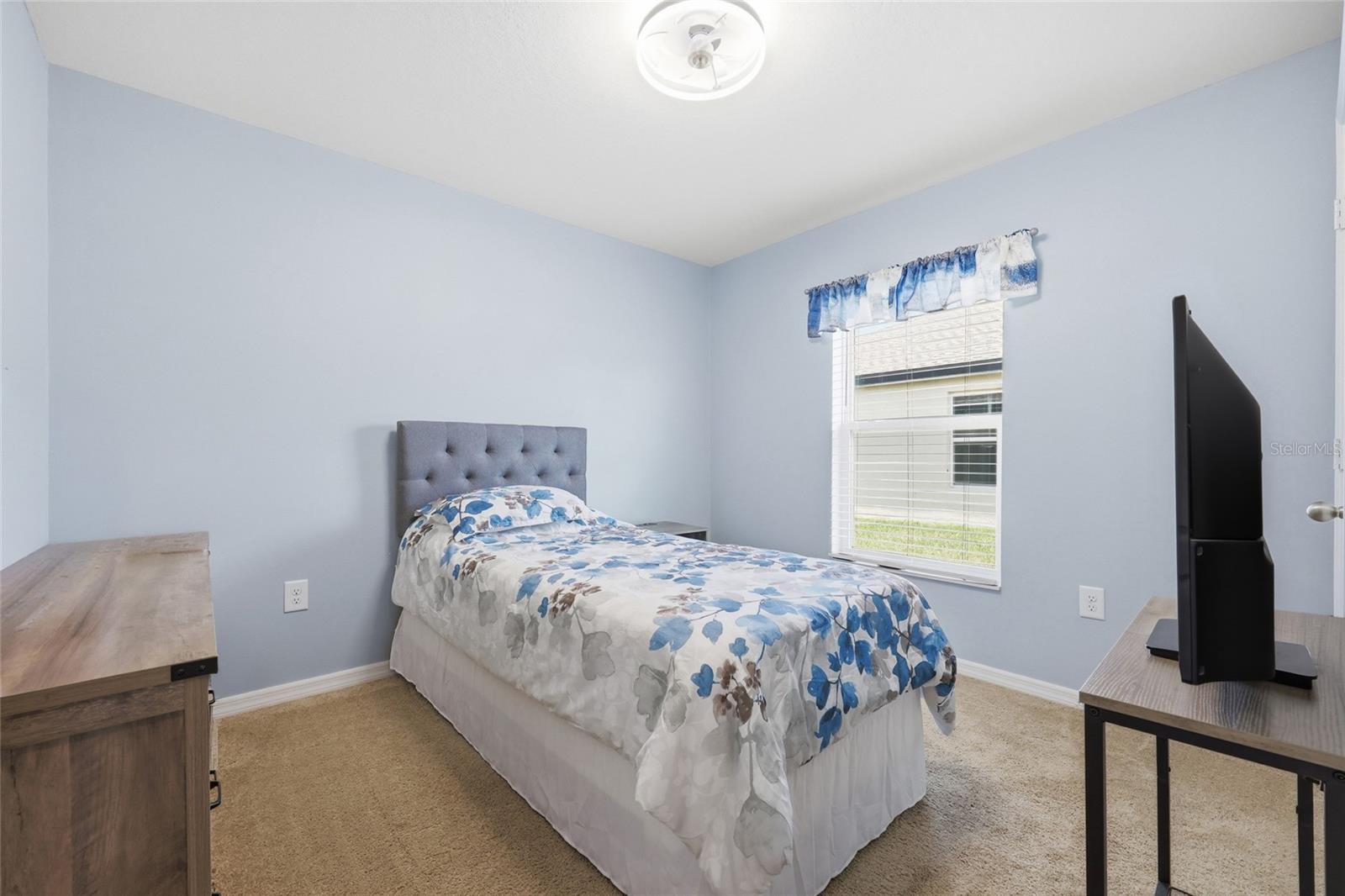 RIDGE/SWAN LAKE - Residential