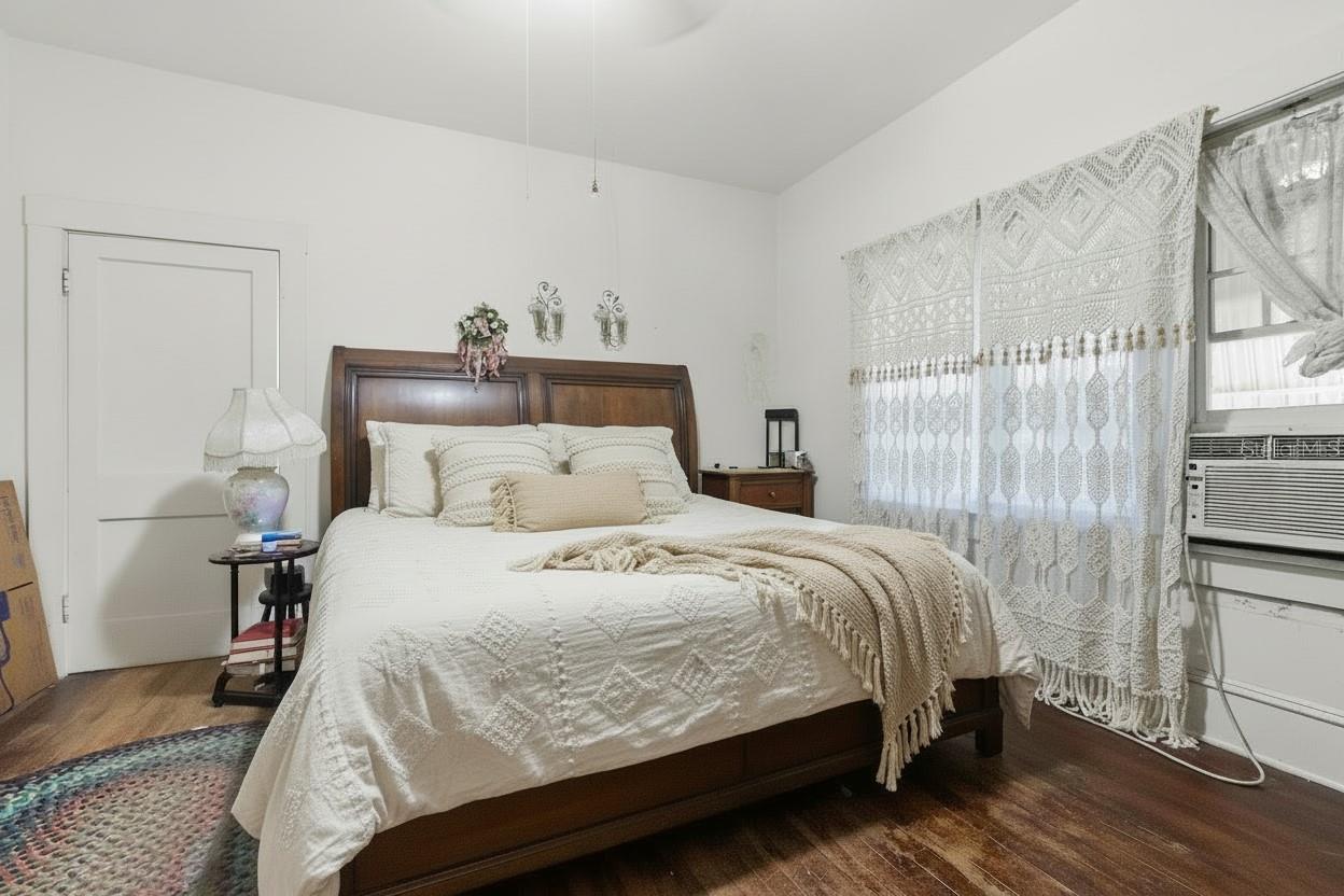 TRACY TERRACE - Residential